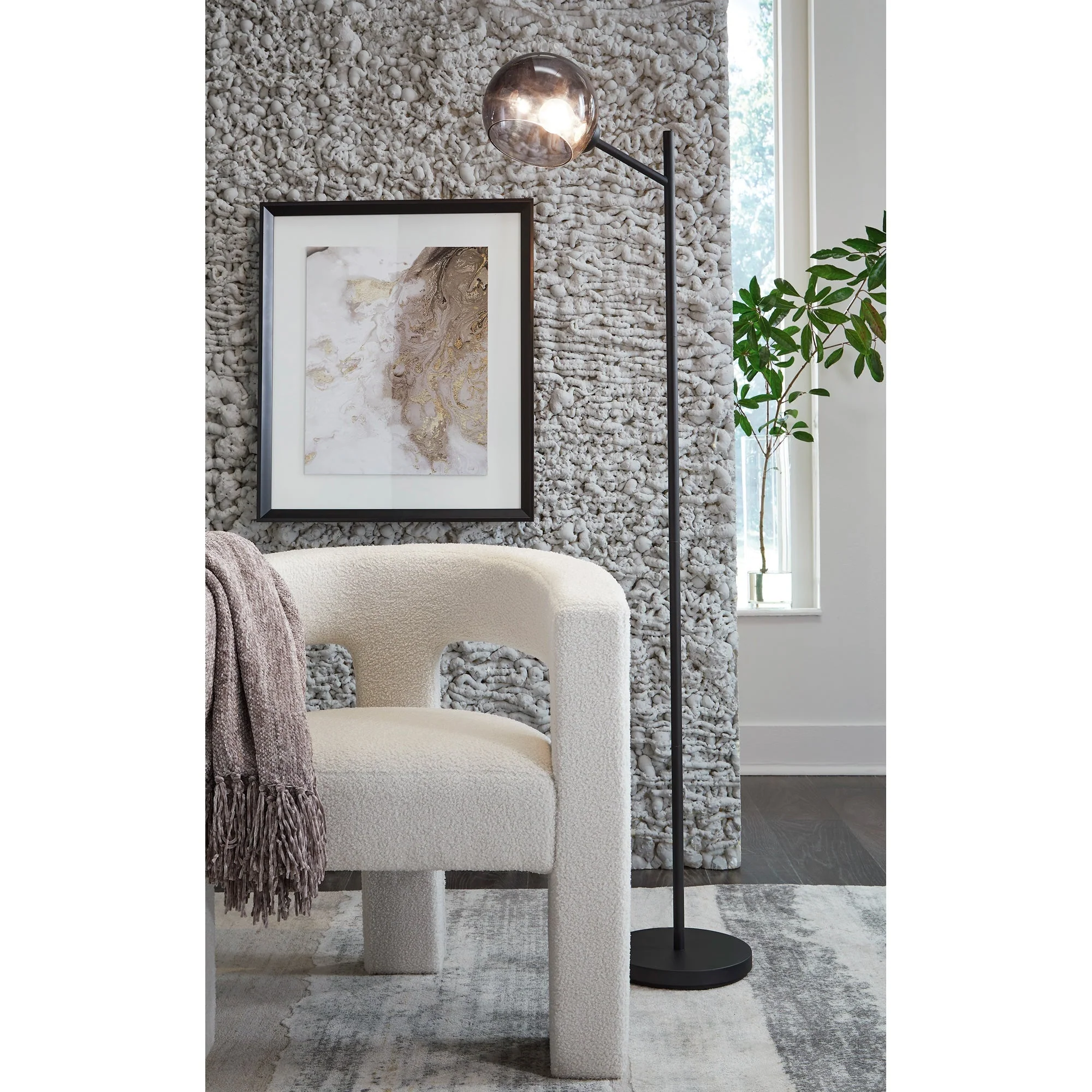 Abanson Floor Lamp - Image 2