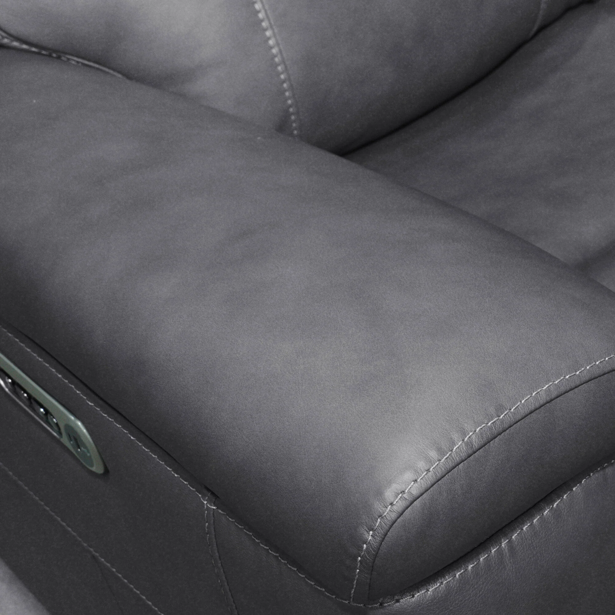 Amelia Power Reclining Console Loveseat with Power Headrests & Lumbar - Image 8