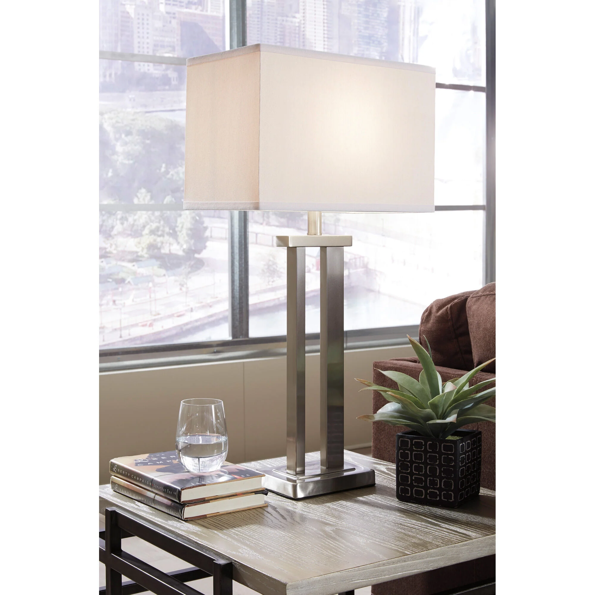 Aniela Set of 2 Table Lamps - Image 2