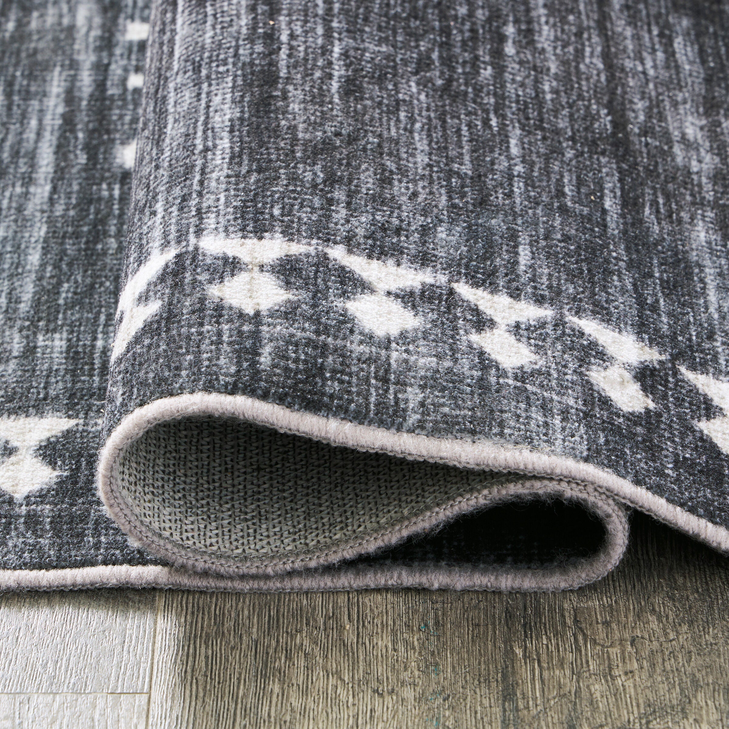Arloman Washable Black Rug - Image 3