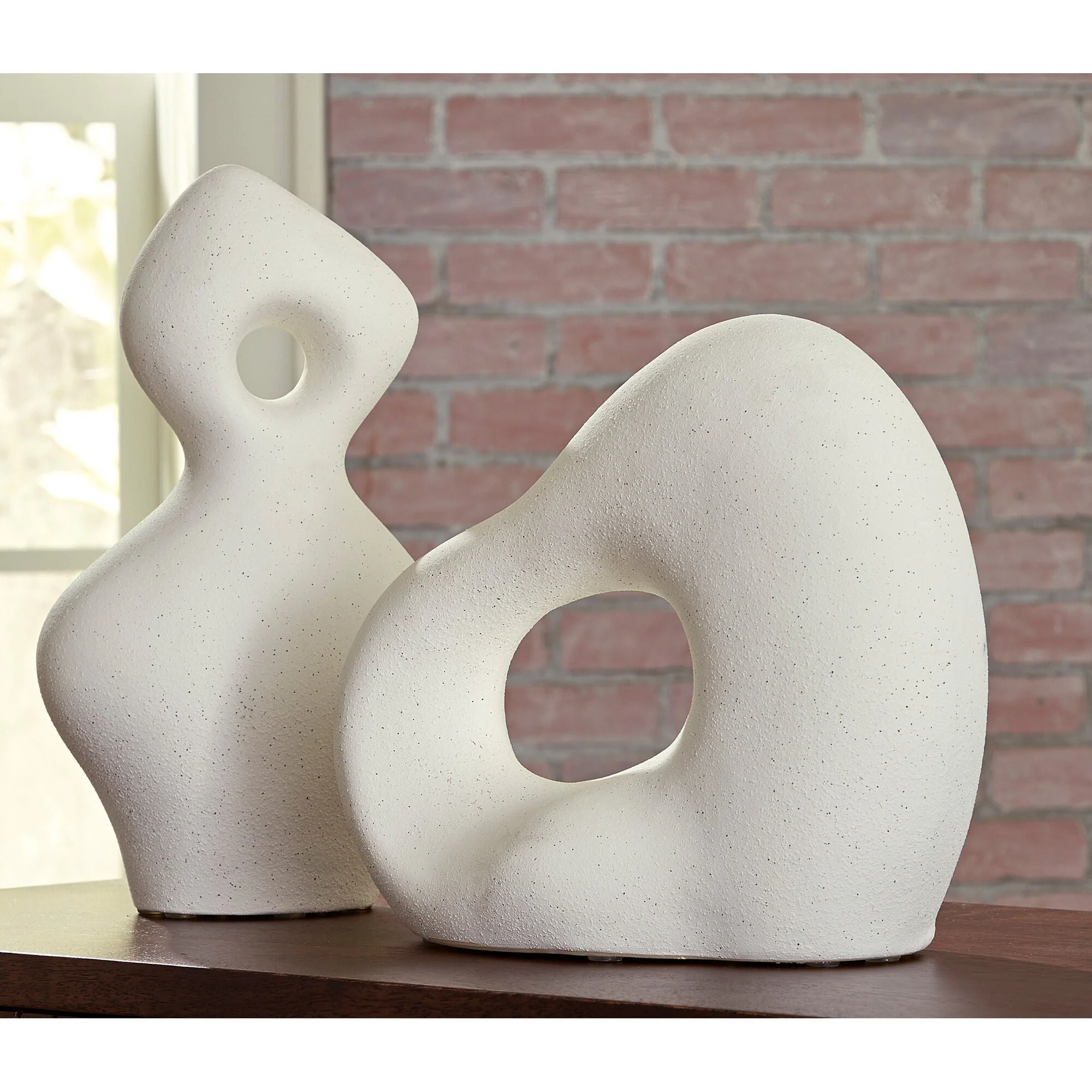 Arthrow Sculpture - Image 10
