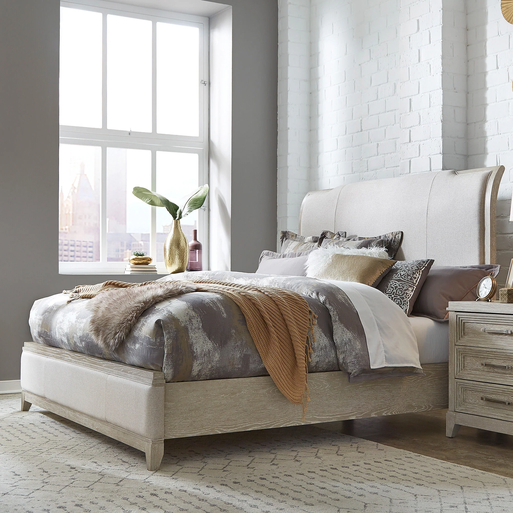 Belmar Upholstered Bed - Image 2