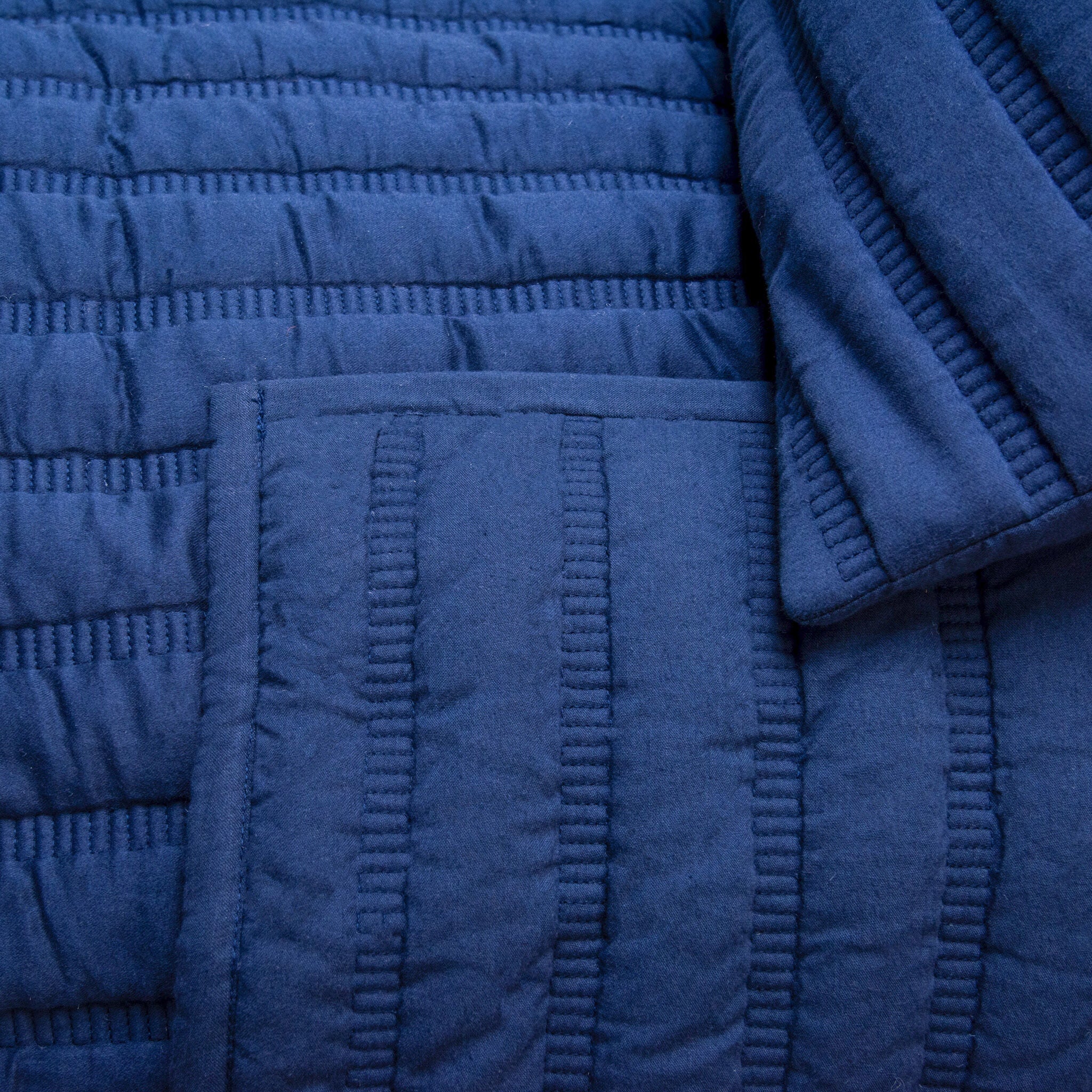 Blackberry Grove Quilt and Shams - Image 38
