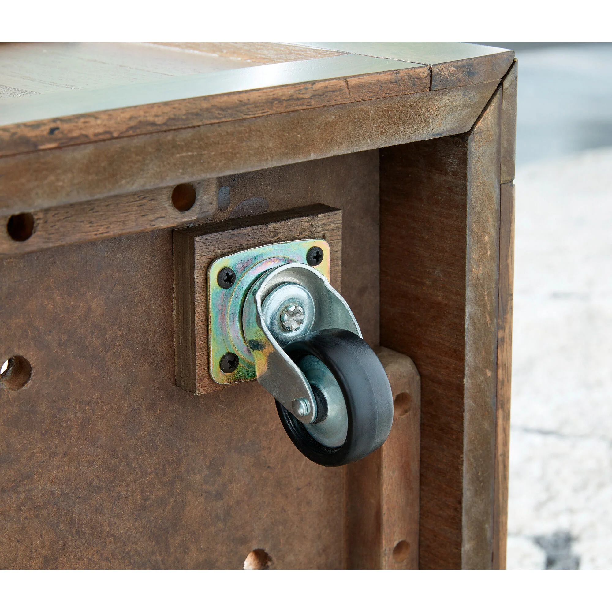 Boardernest Nesting Stool Coffee Table - Image 6