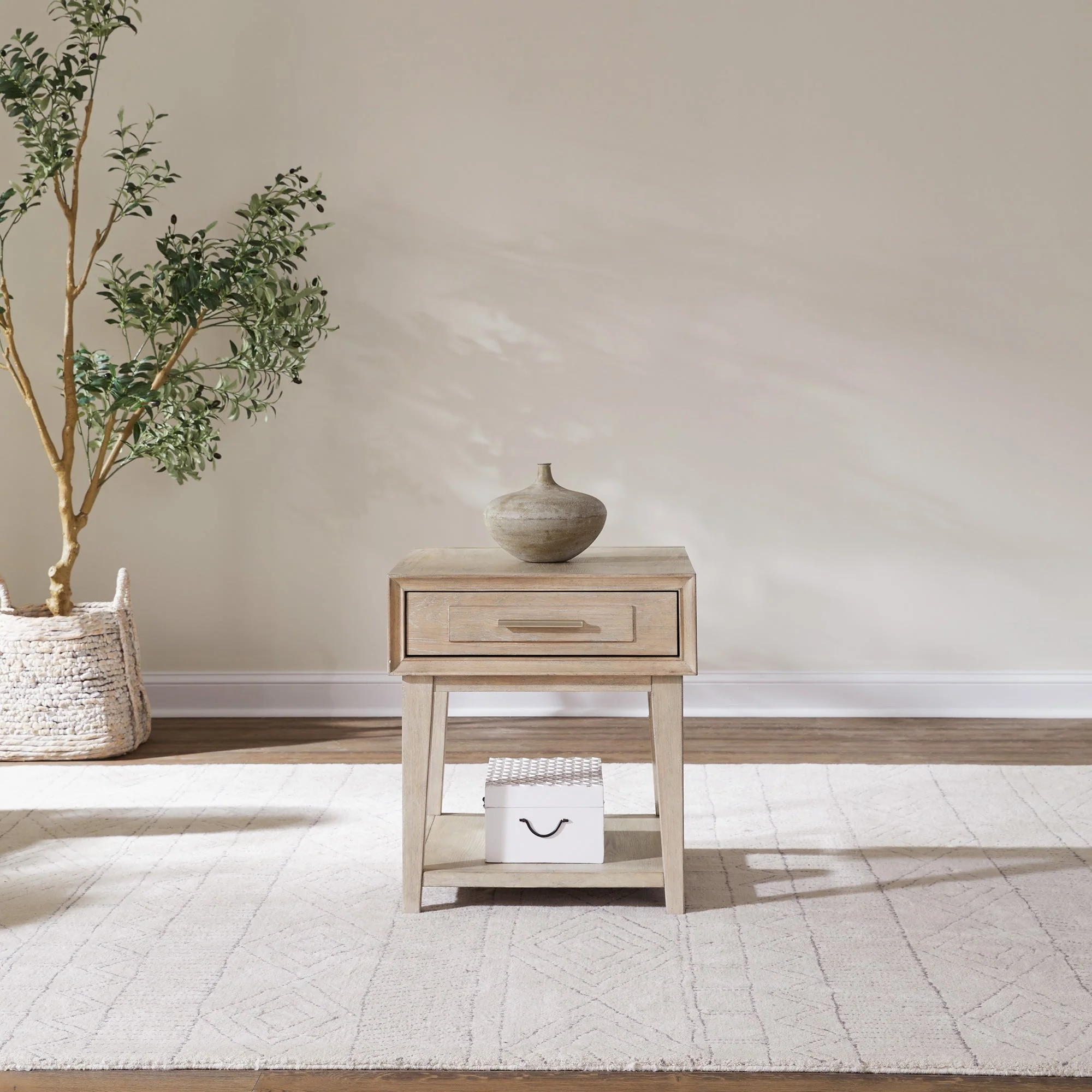 Brentwood End Table - Image 3