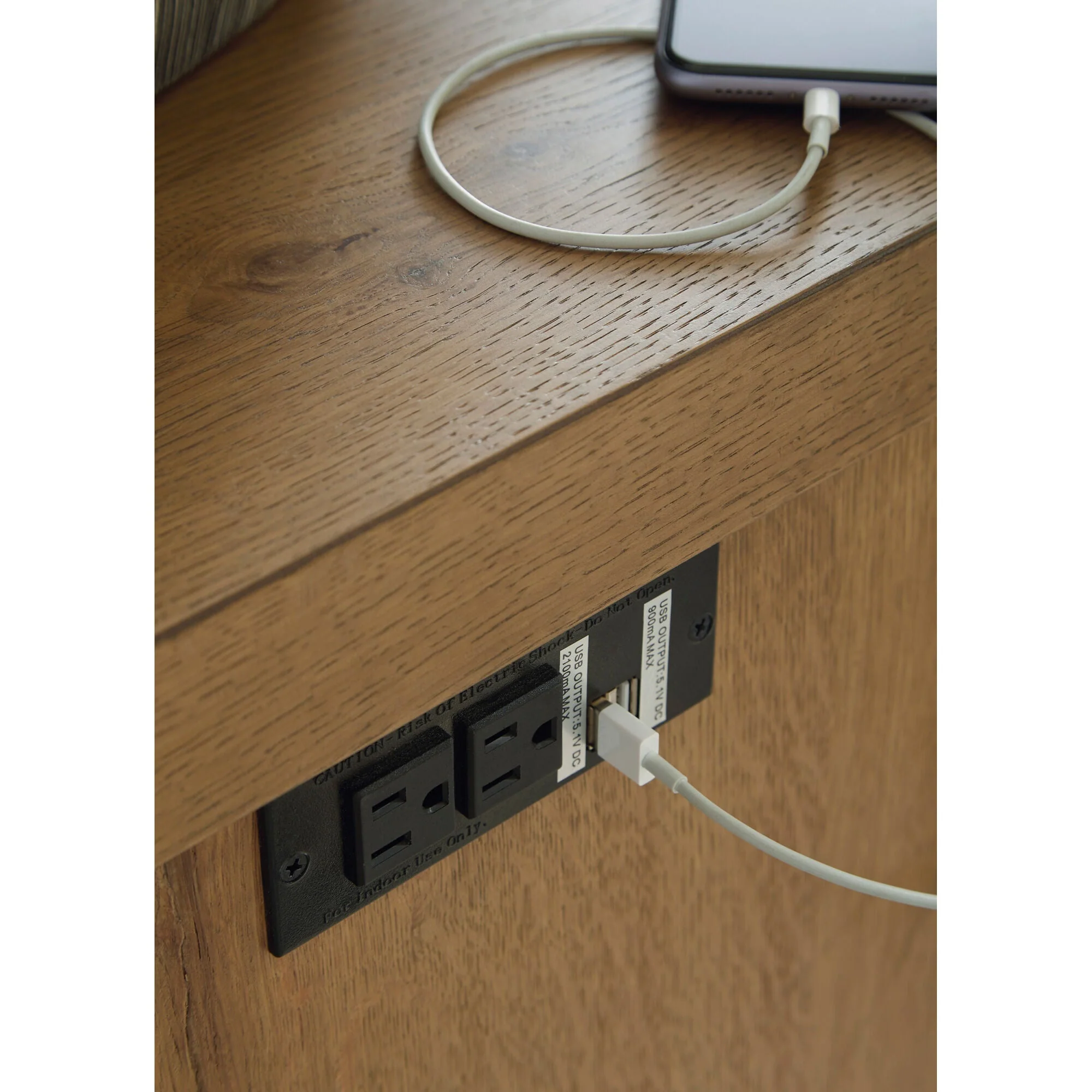 Brinstead Chairside End Table - Image 3