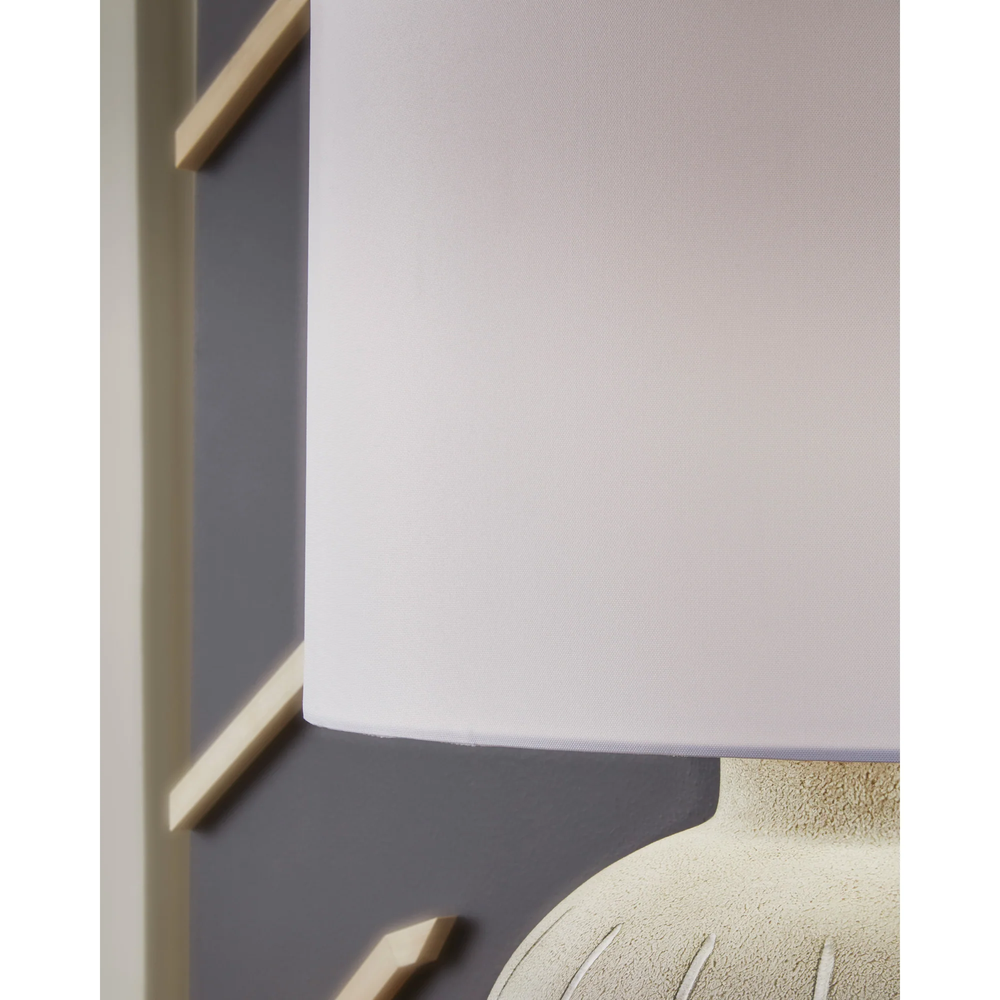 Calbert Table Lamp - Image 4