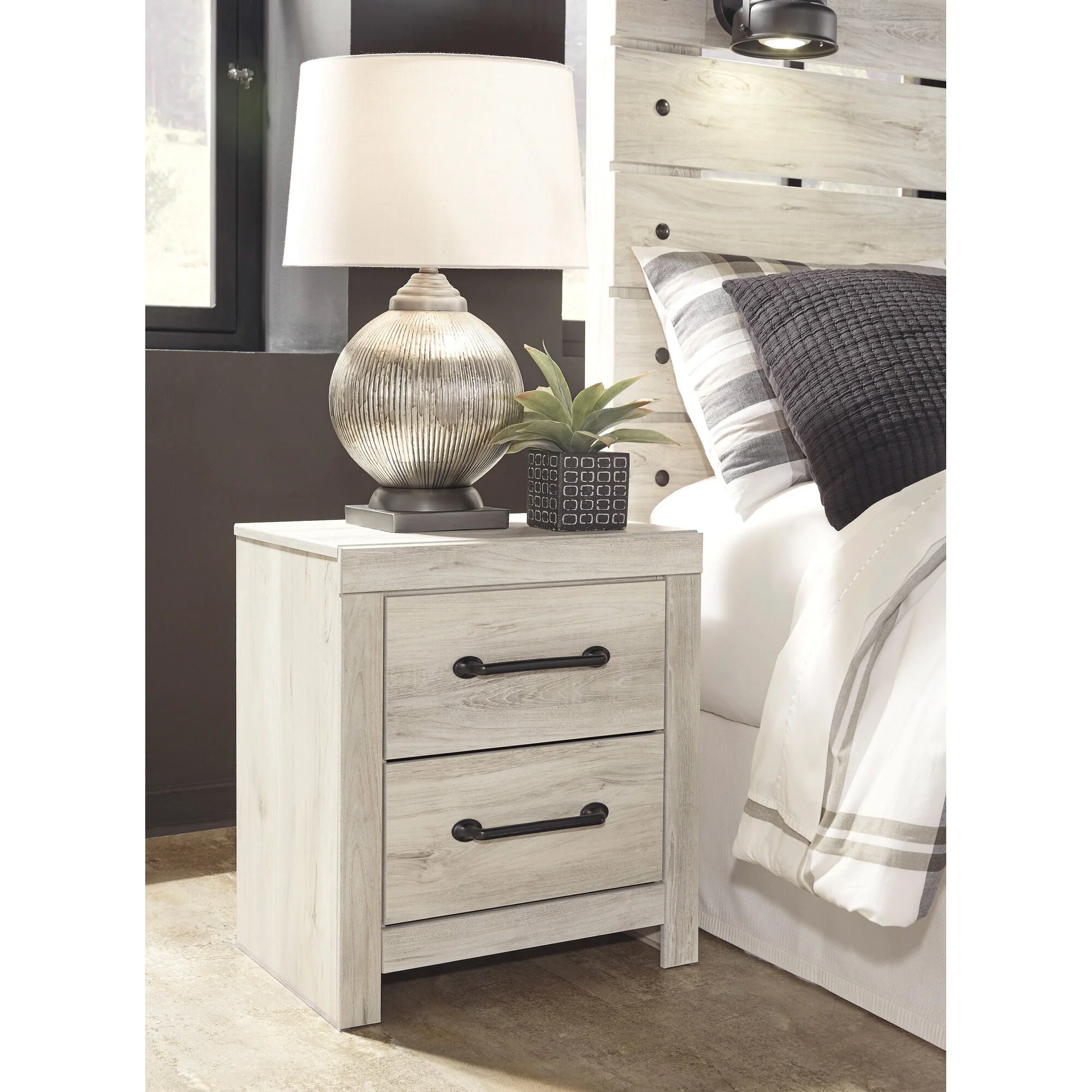Cambeck Nightstand - Image 2