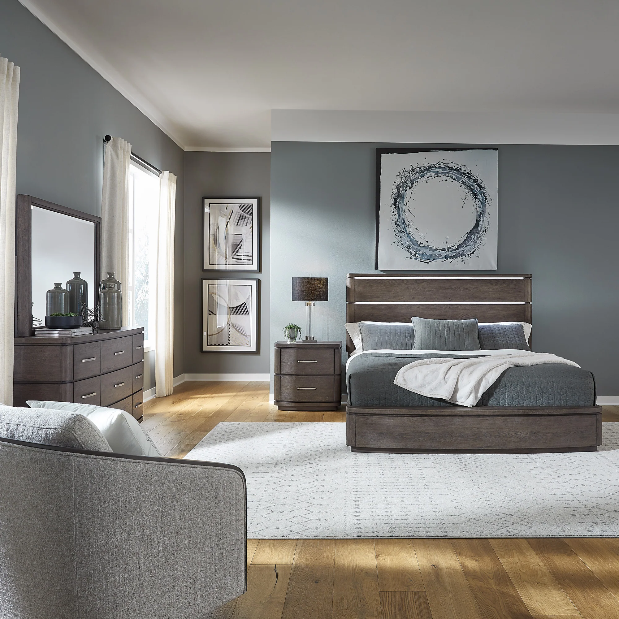 Cascade Falls 4 Piece Room Group - Image 8