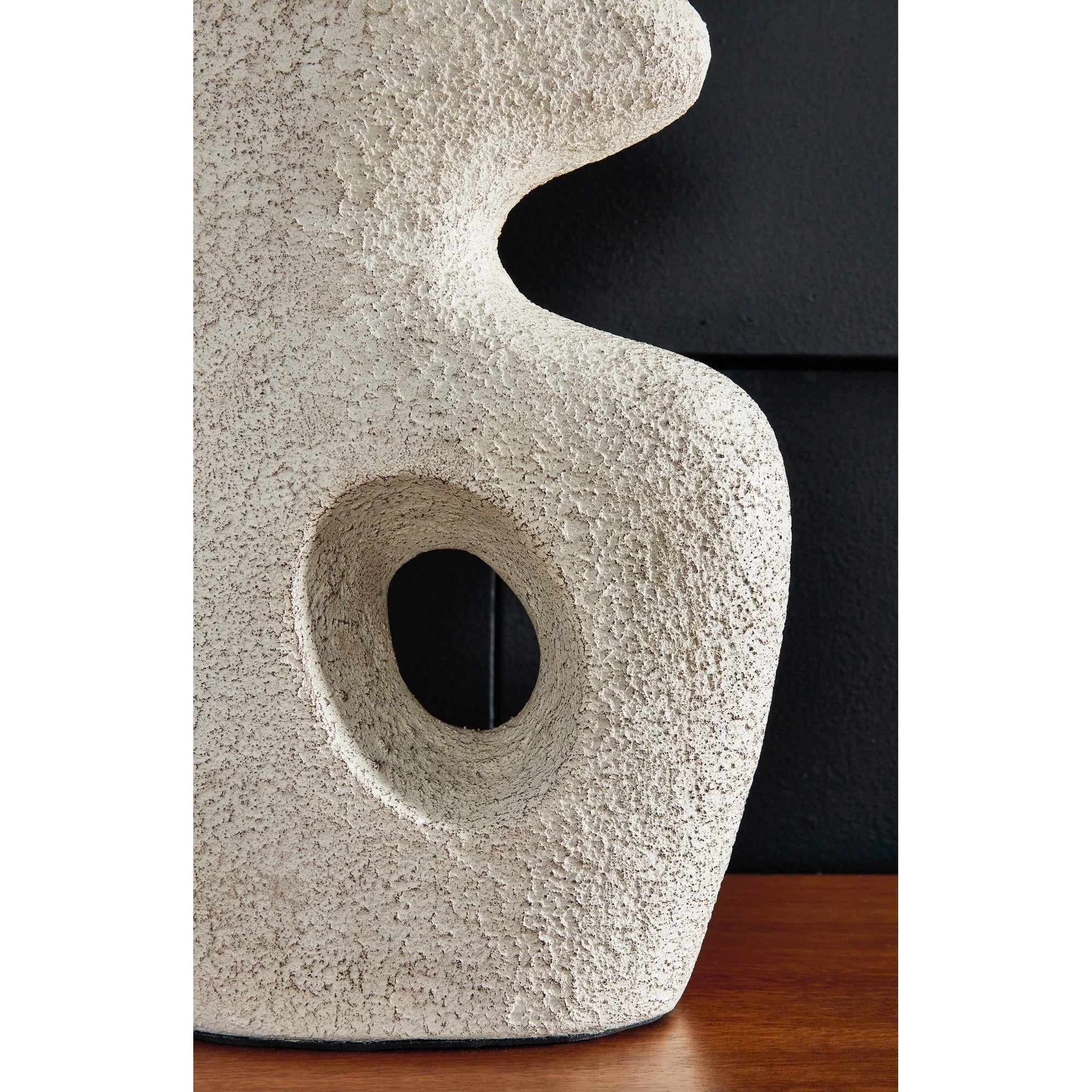 Chadrich Set of 2 Table Lamps - Image 3