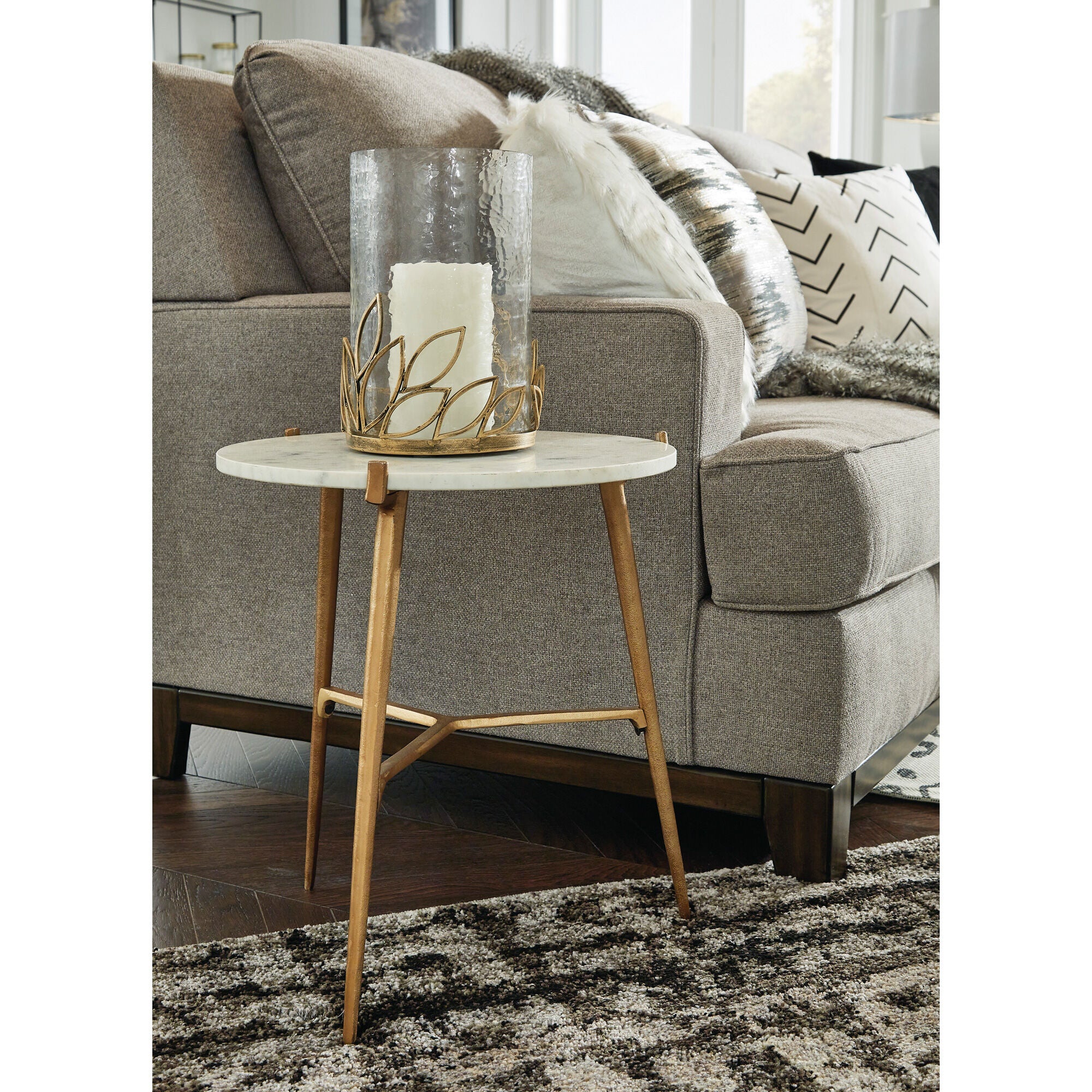 Chadton Side Table - Image 2