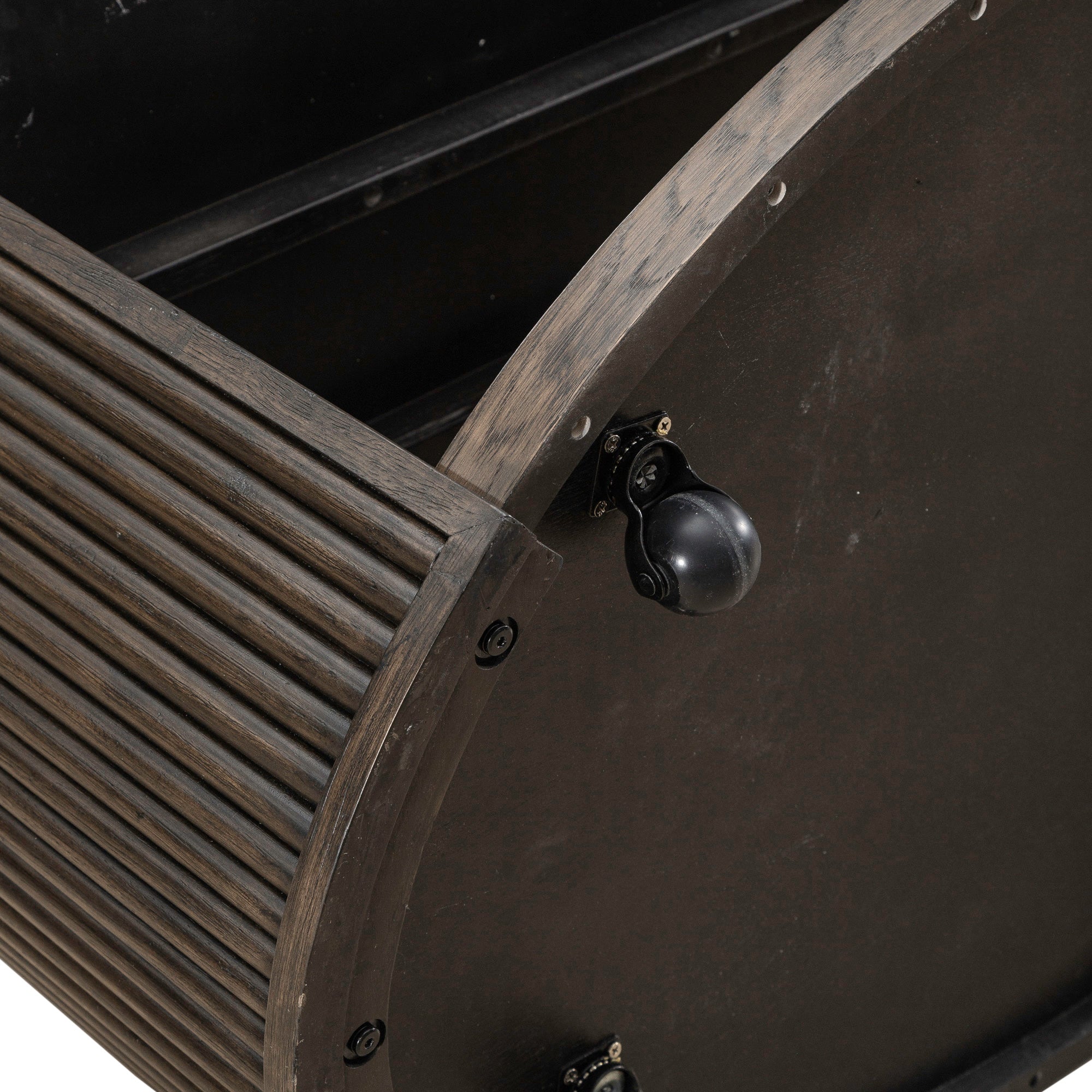 City View Oval Coffee Table - Image 6