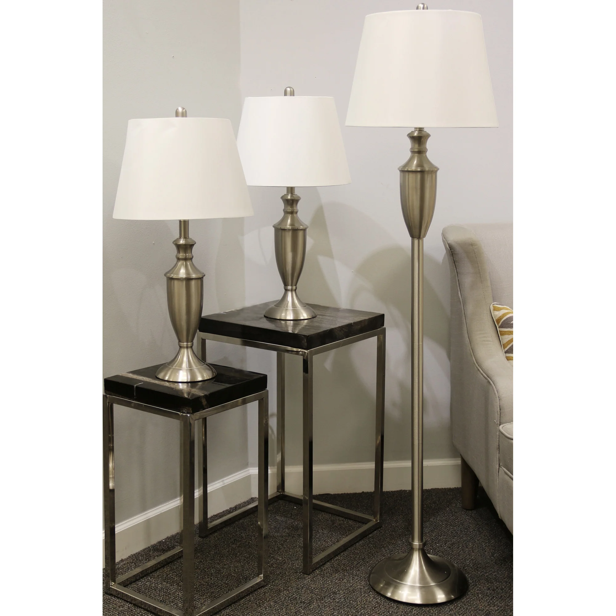 Classic Set of 3 Lamps - Image 3
