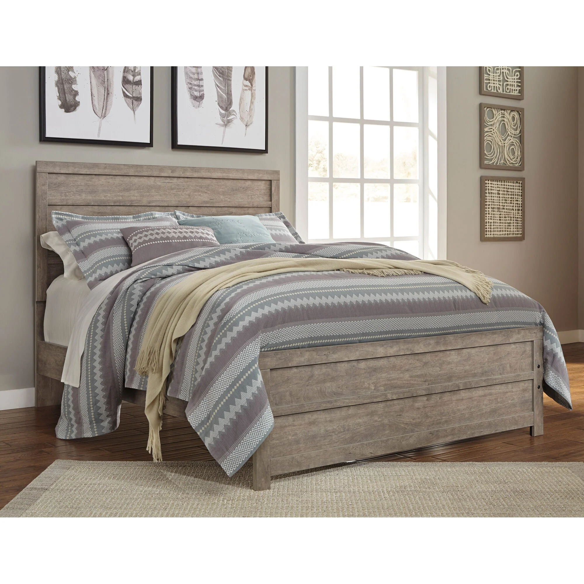 Culverbach Panel Bed - Image 2