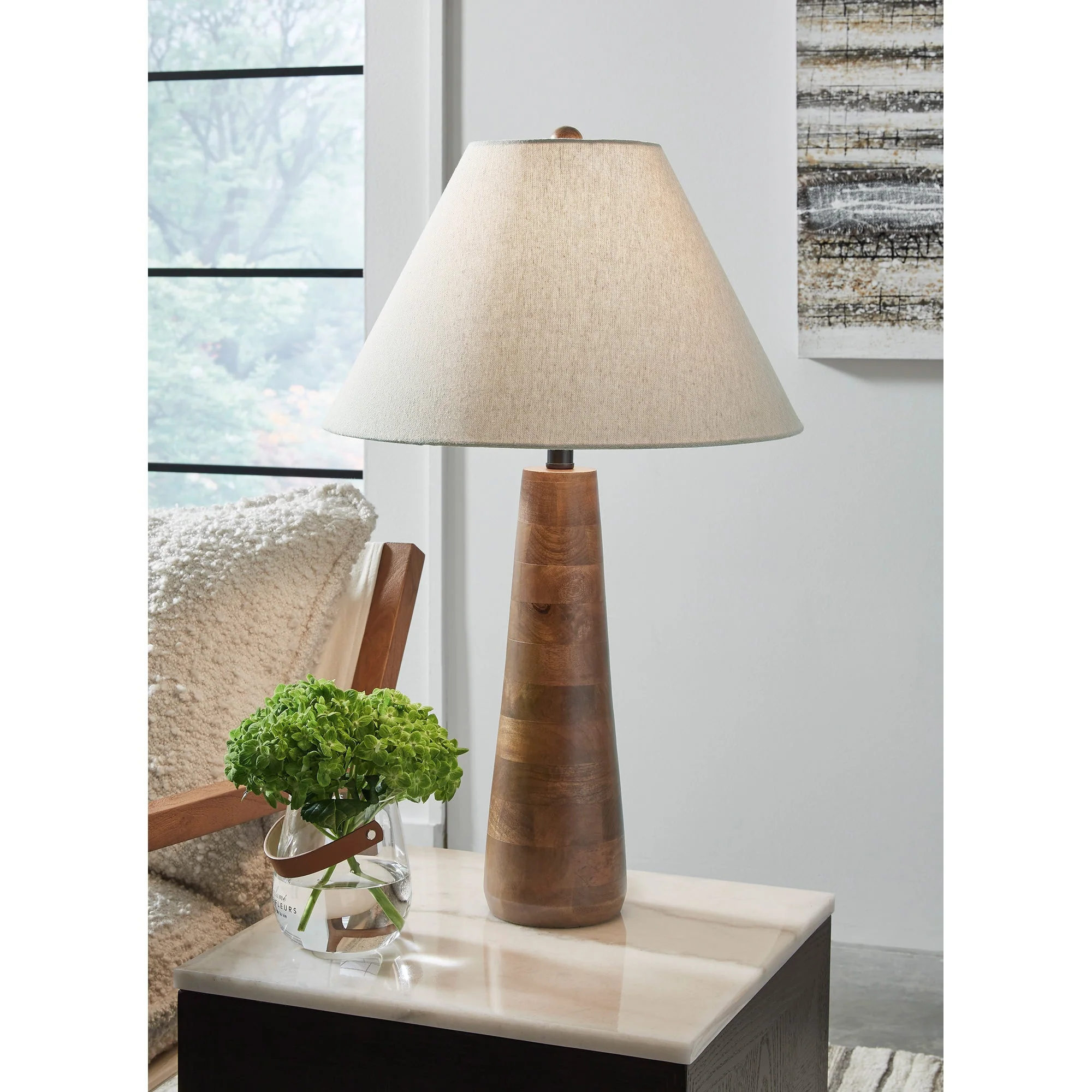 Danset Table Lamp - Image 2
