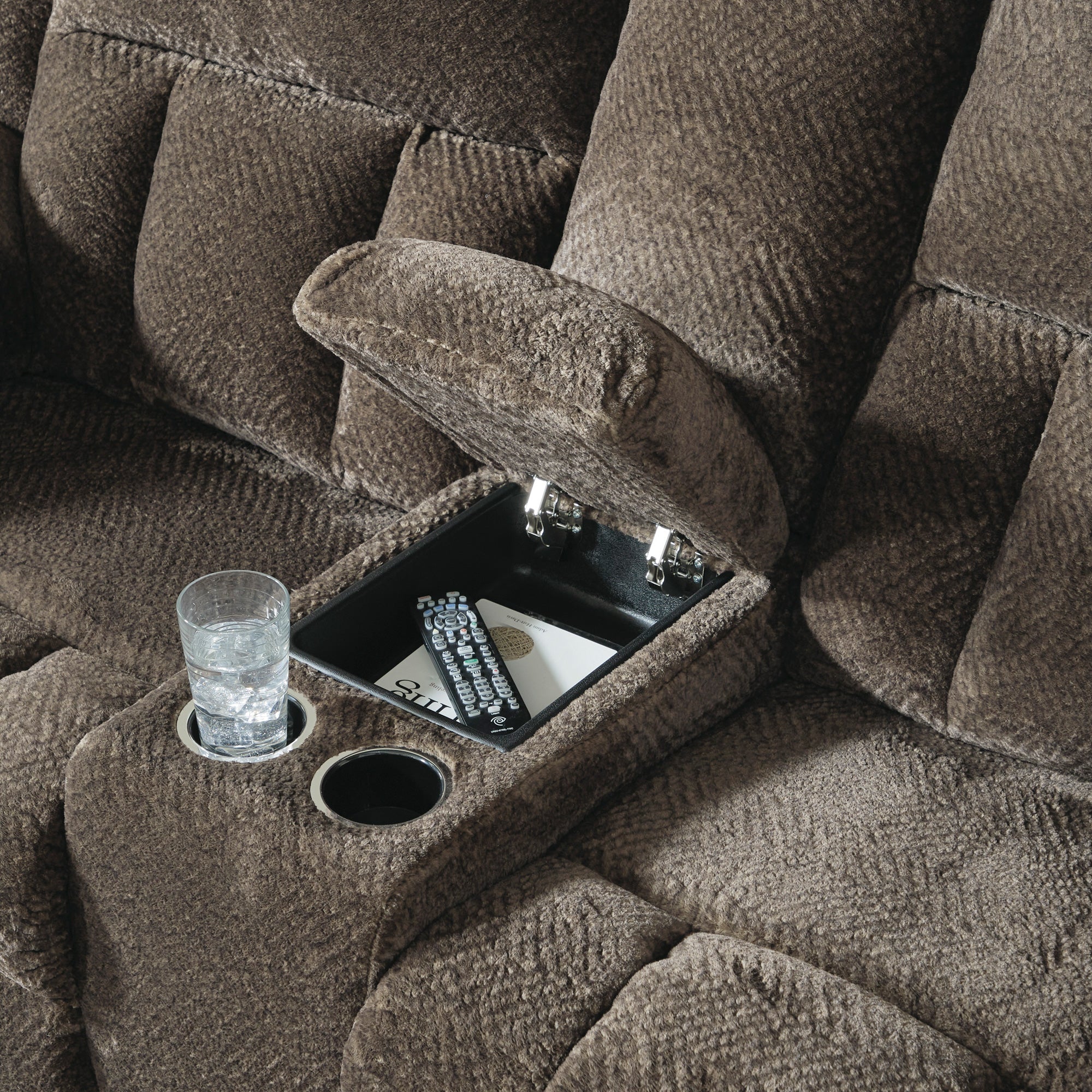 Frohn Console Reclining Loveseat - Image 13
