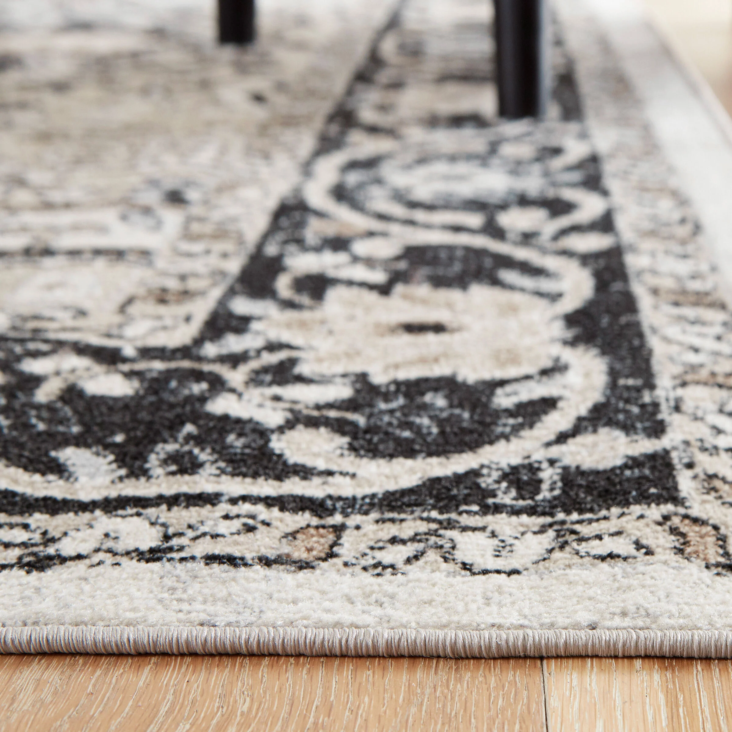 Gregmoore Black Rug - Image 6