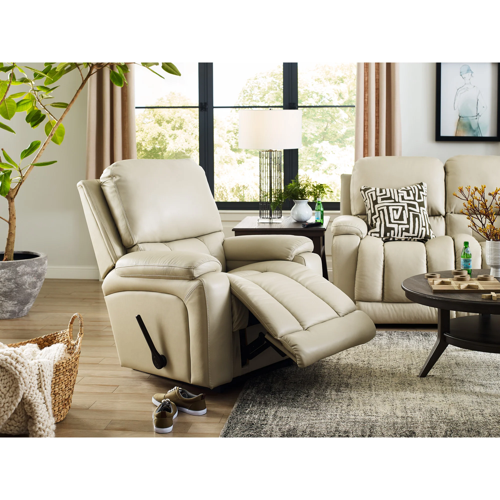 Greyson Tri-Power Rocker Recliner - Image 4