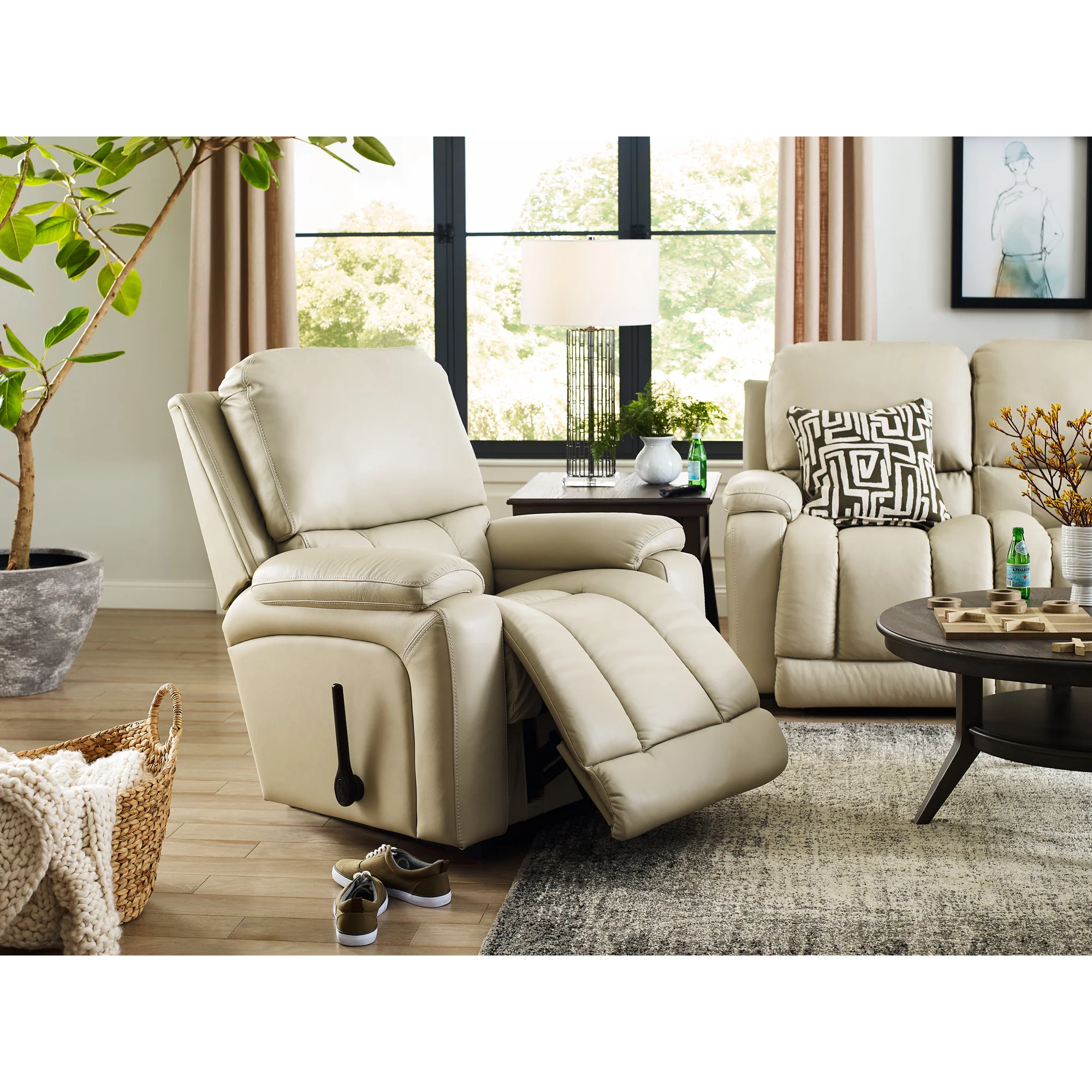 Greyson Tri-Power Rocker Recliner - Image 5