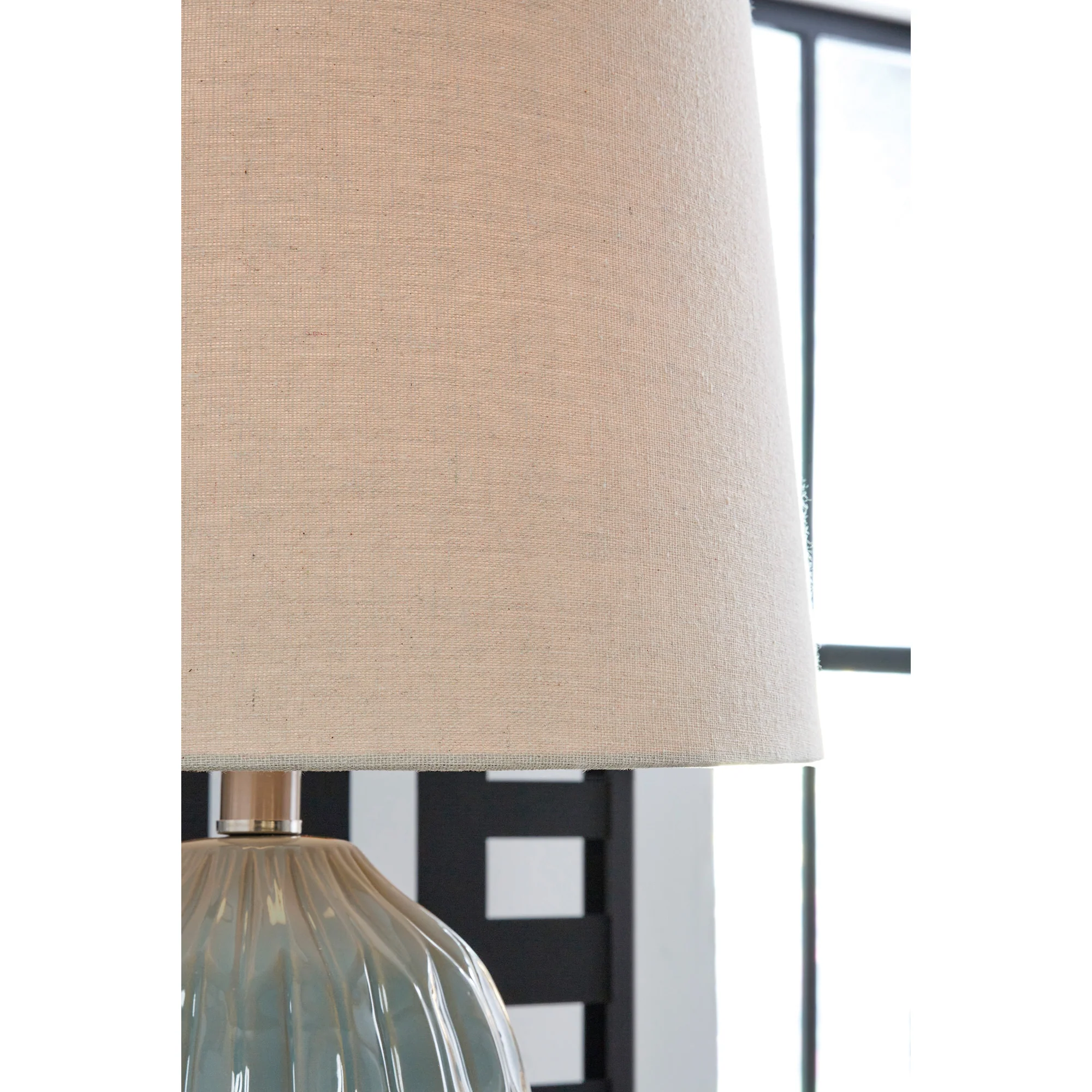 Hadbury Set of 2 Table Lamps - Image 3