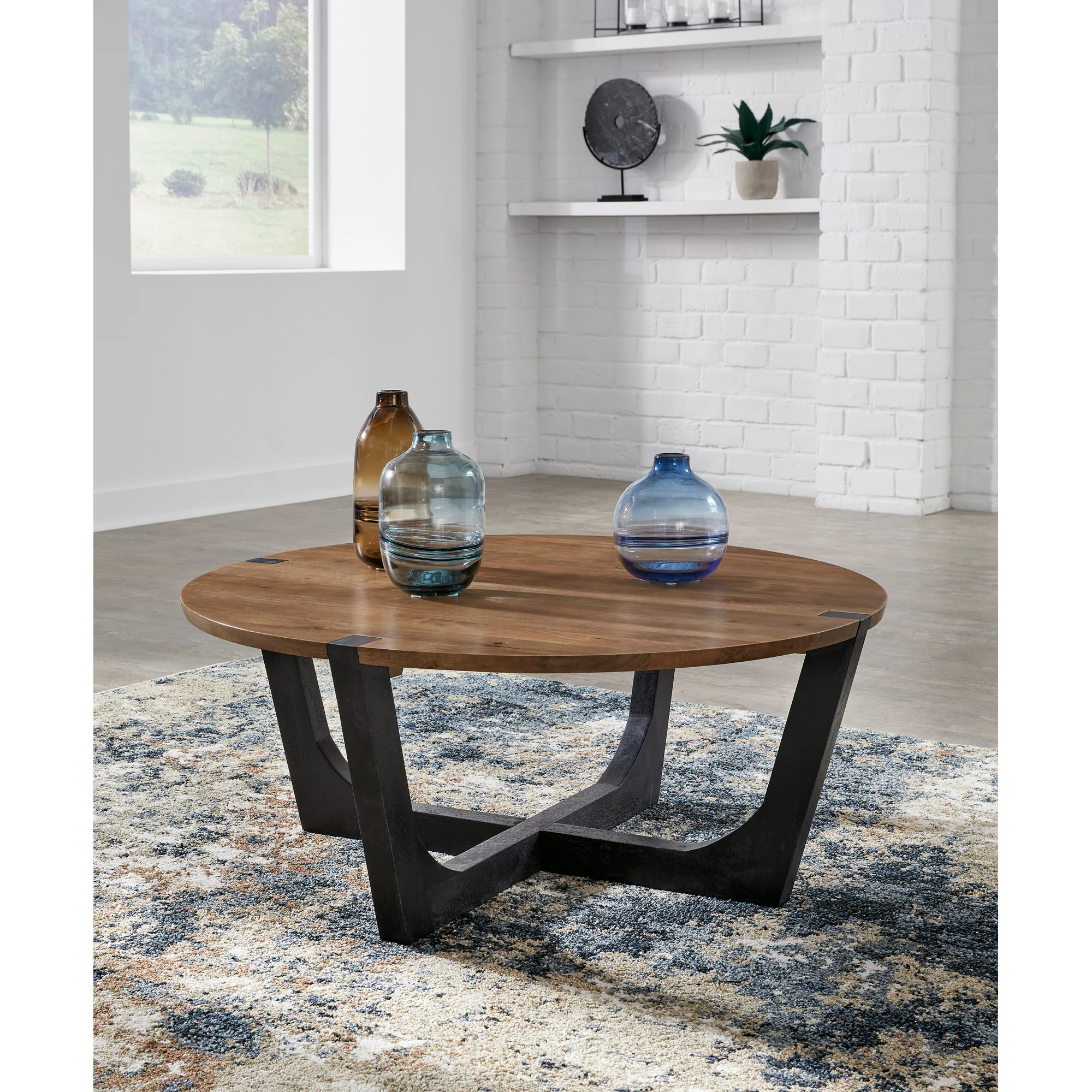 Hanneforth Coffee Table - Image 3