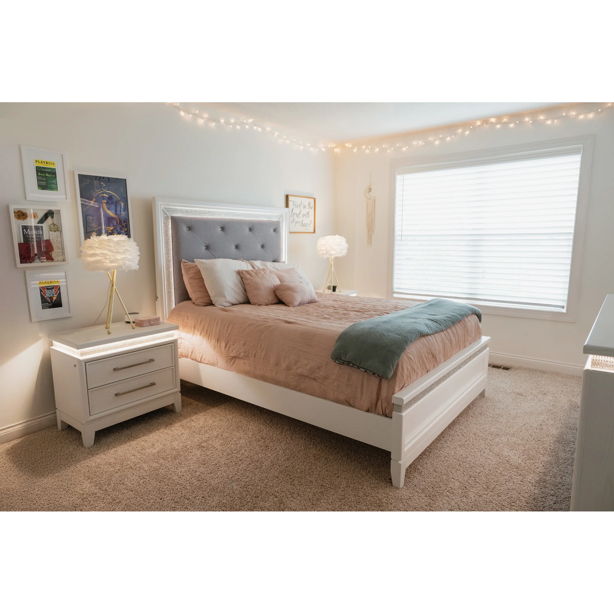 Harlow Upholstered Lighted Bed - Image 4