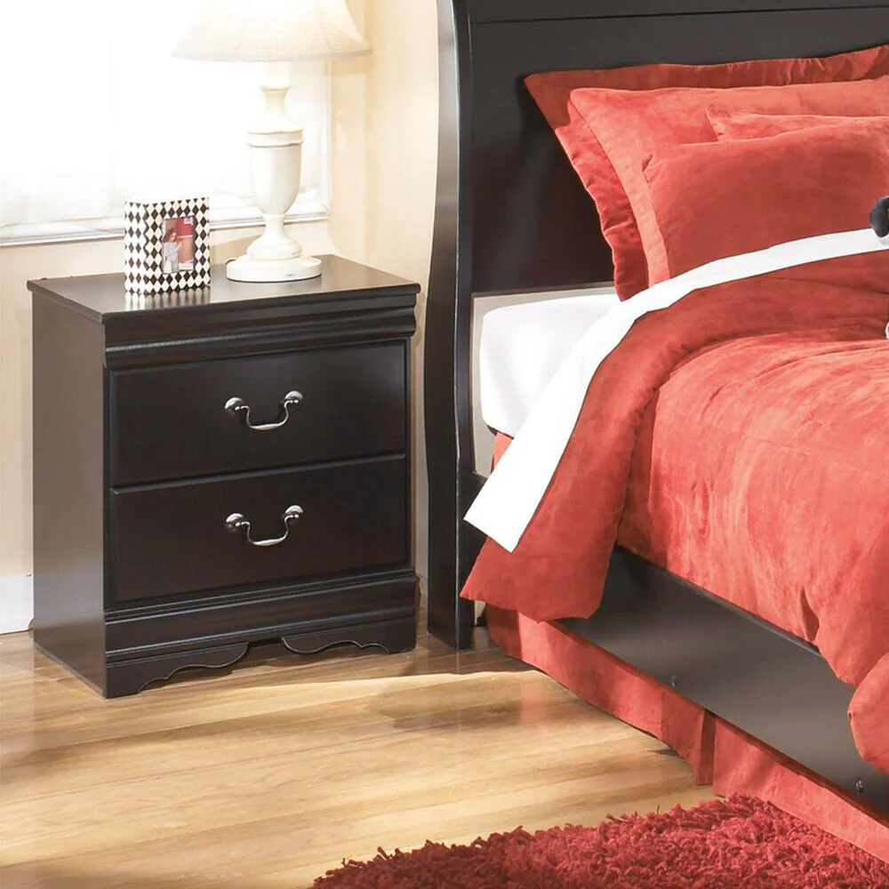 Huey Vineyard Nightstand - Image 2