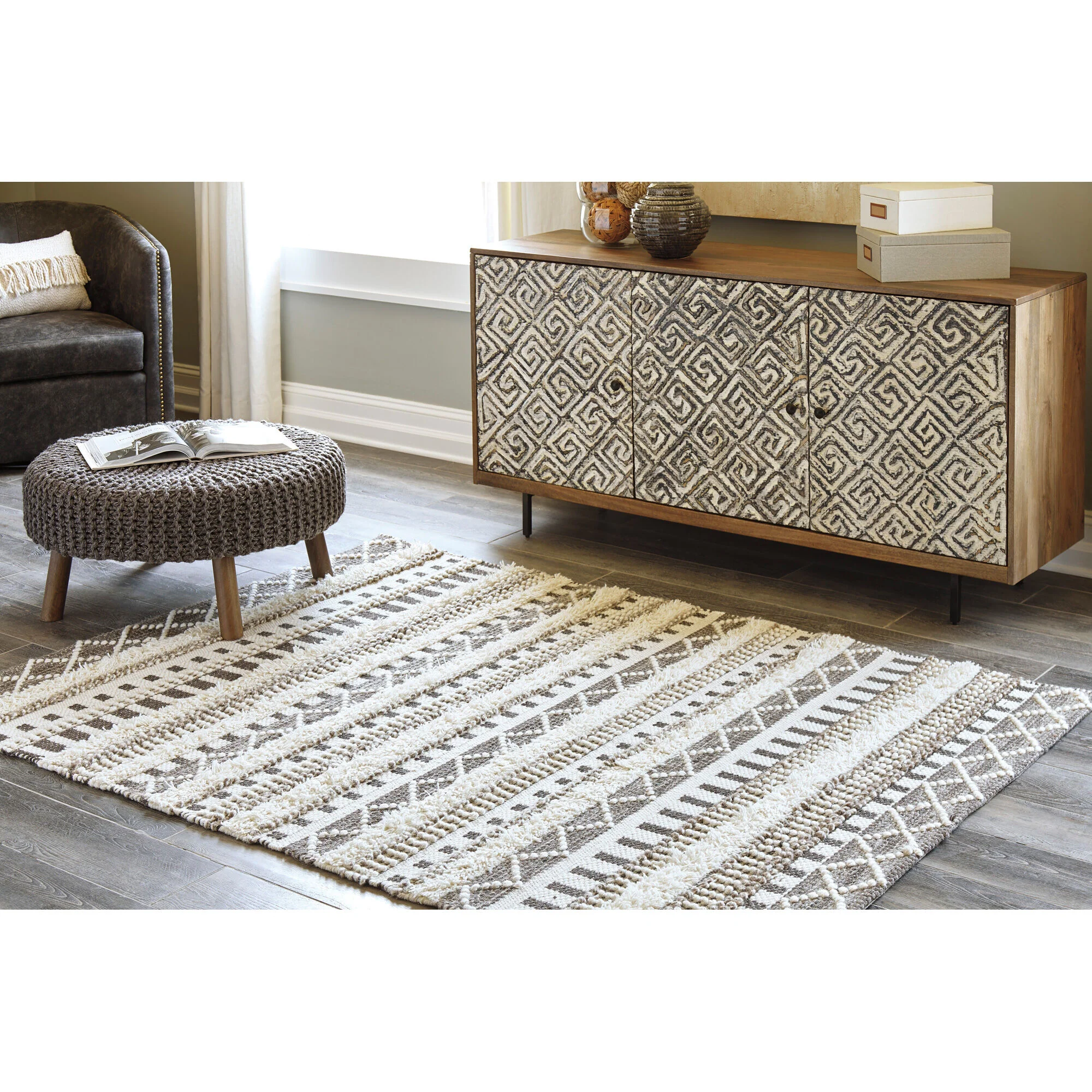 Karalee Ivory Rug - Image 5