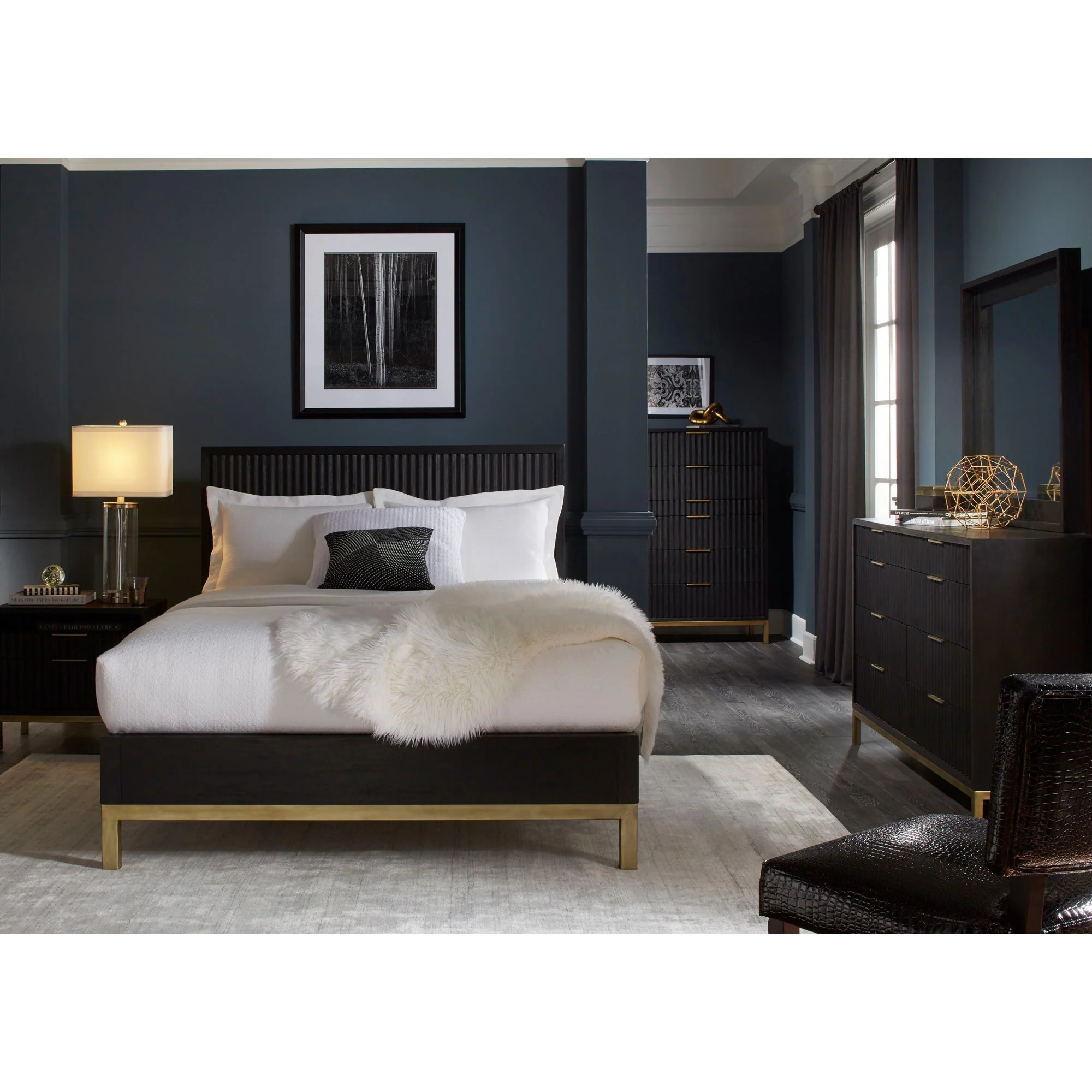 Kentfield Bed - Image 17