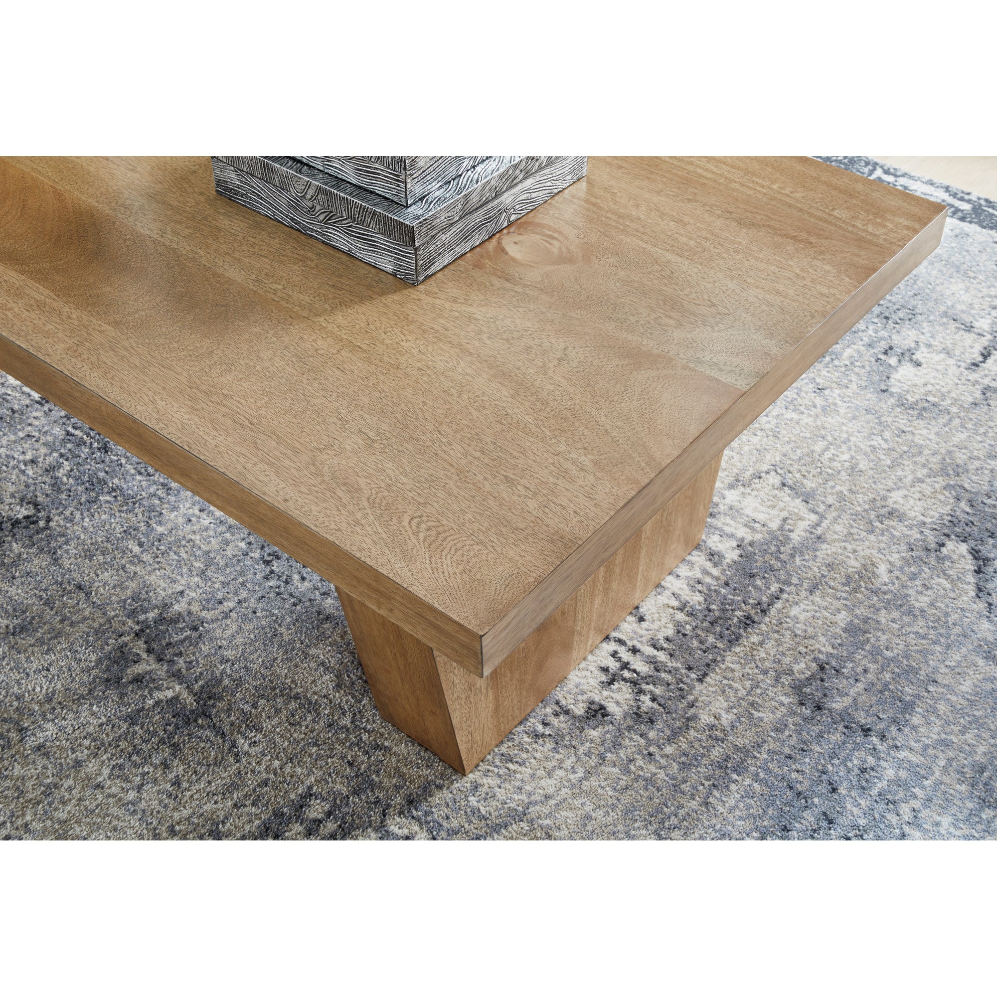 Kristiland Coffee Table - Image 4