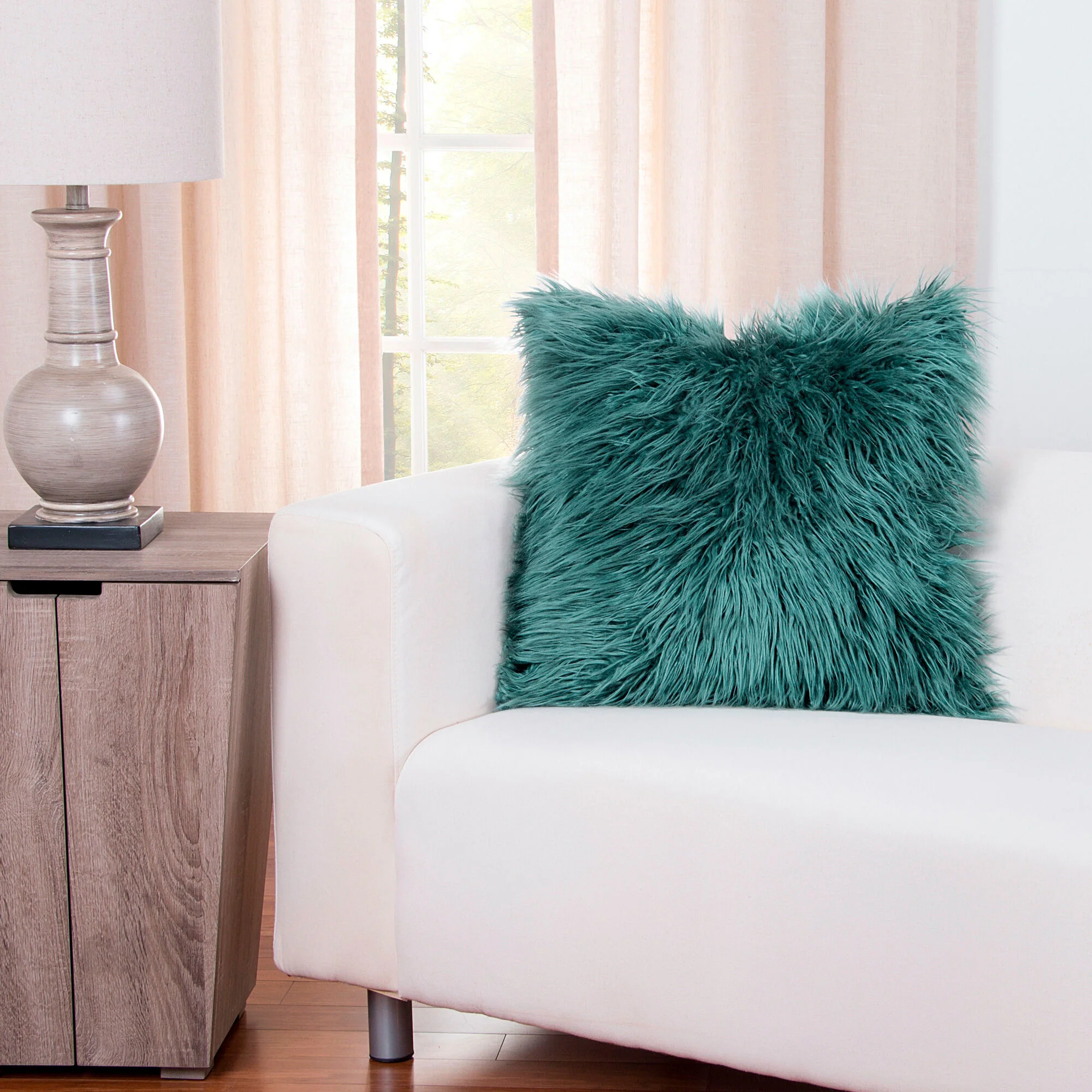 Llama 20 Inch Feather Pillow - Image 13