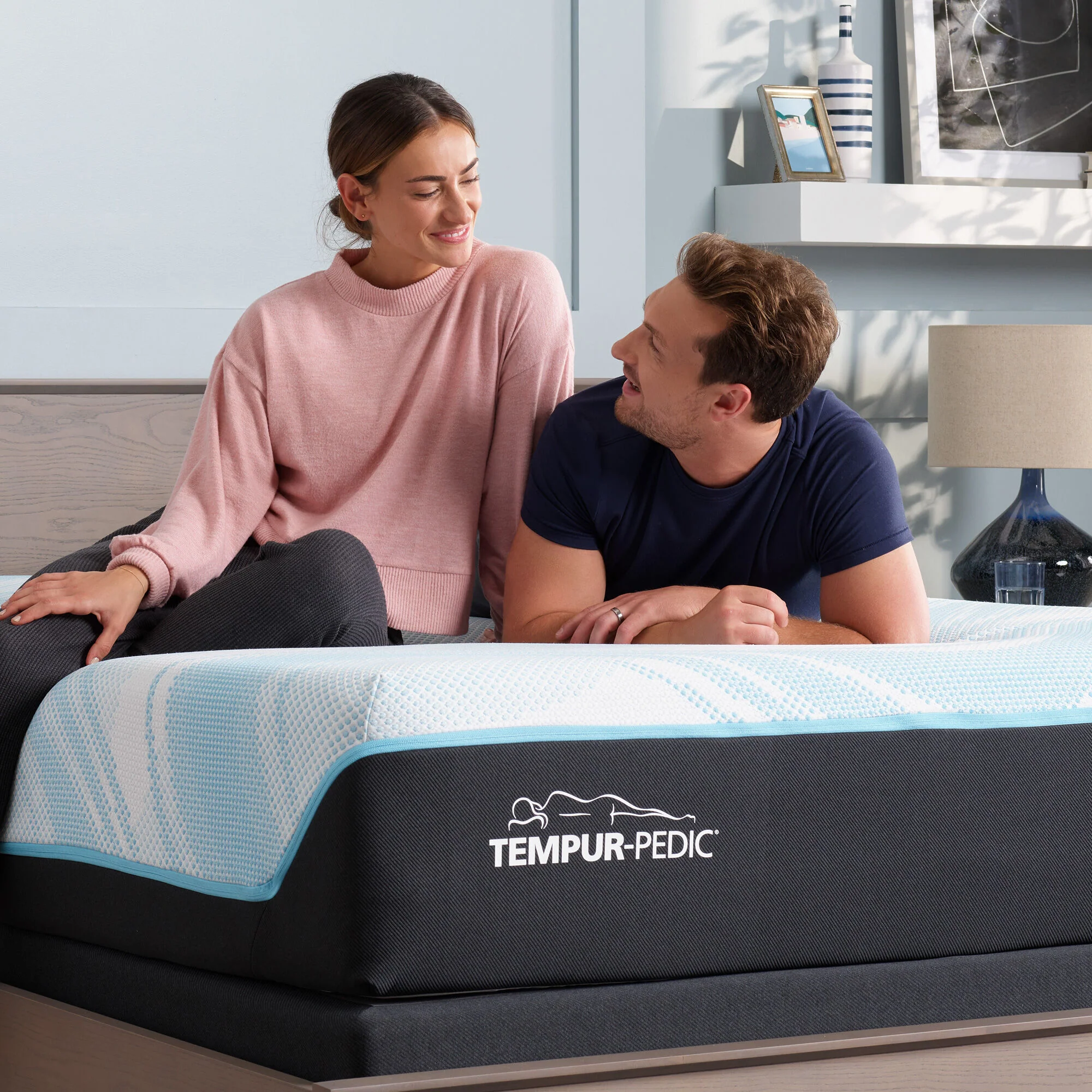 Tempur-Pedic TEMPUR-Luxe Breeze 2 Firm Mattress - Image 30