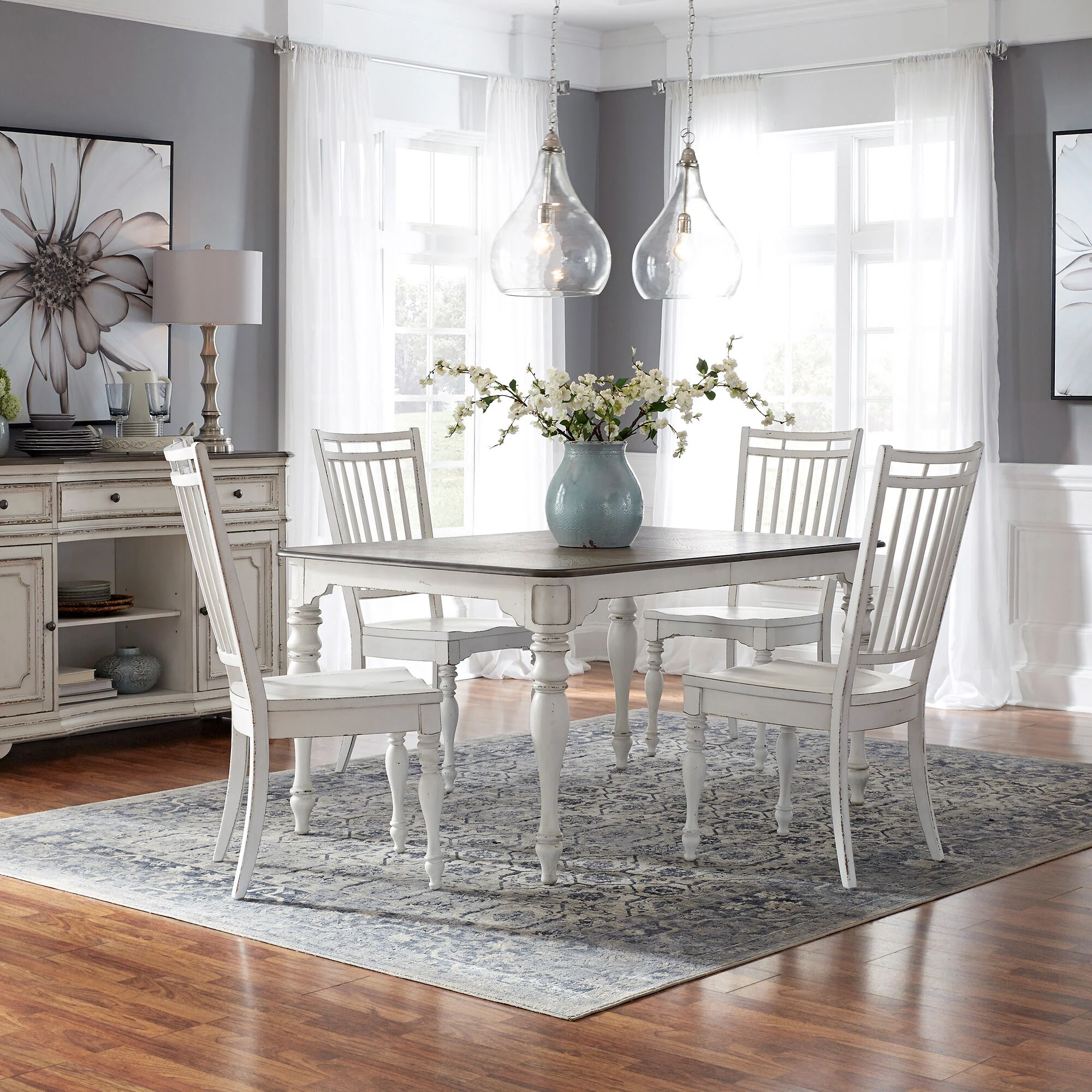 Magnolia Manor 5 Piece Spindle Dining Set - Image 2