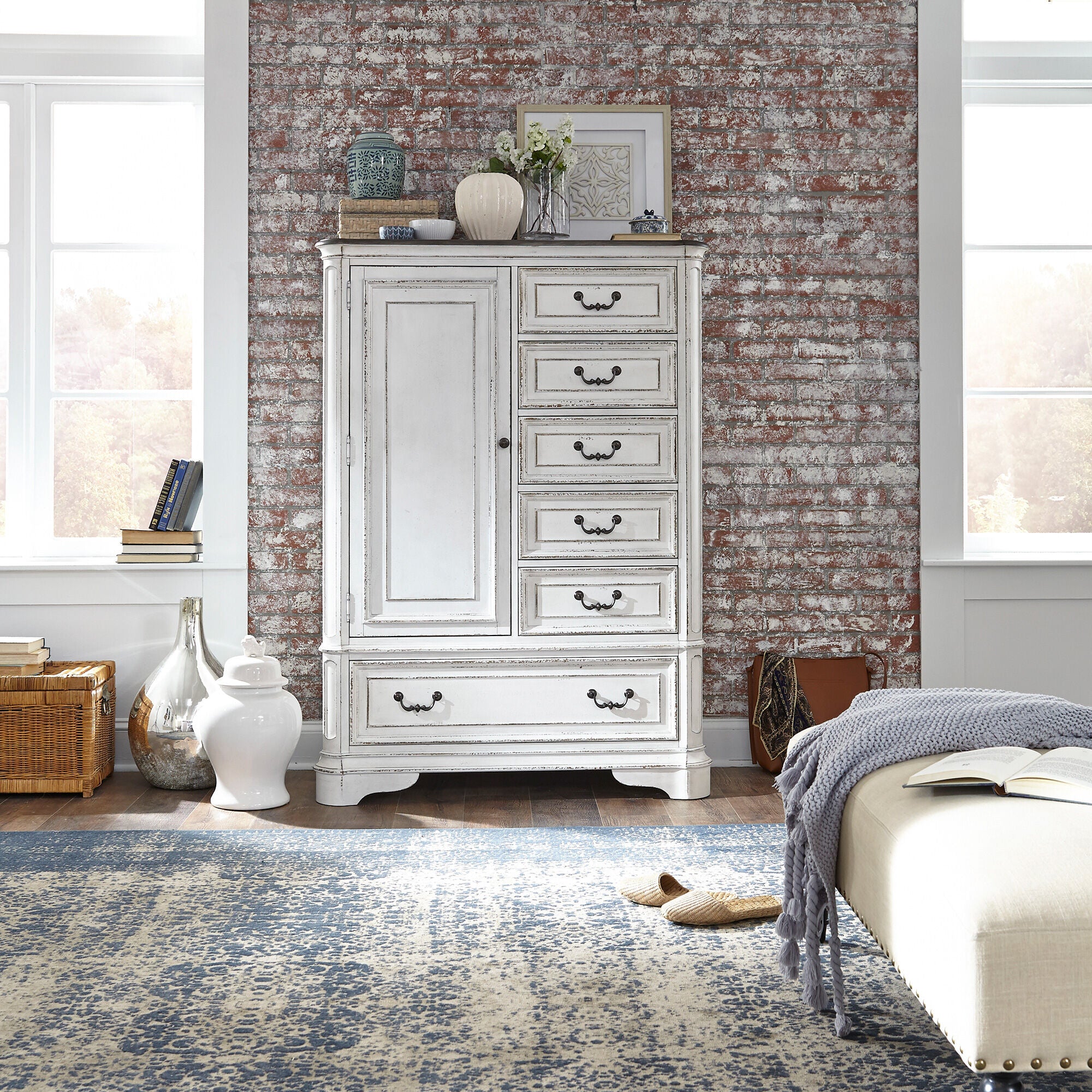 Magnolia Manor Master Chest - Image 2