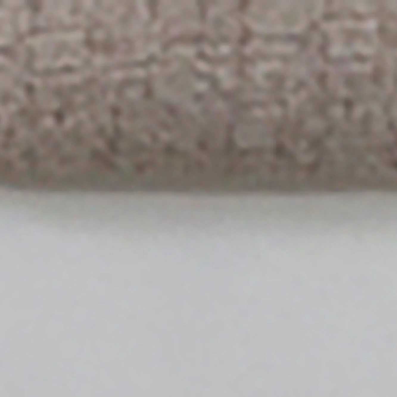 Magnolia Manor Upholstered Bed - Image 4