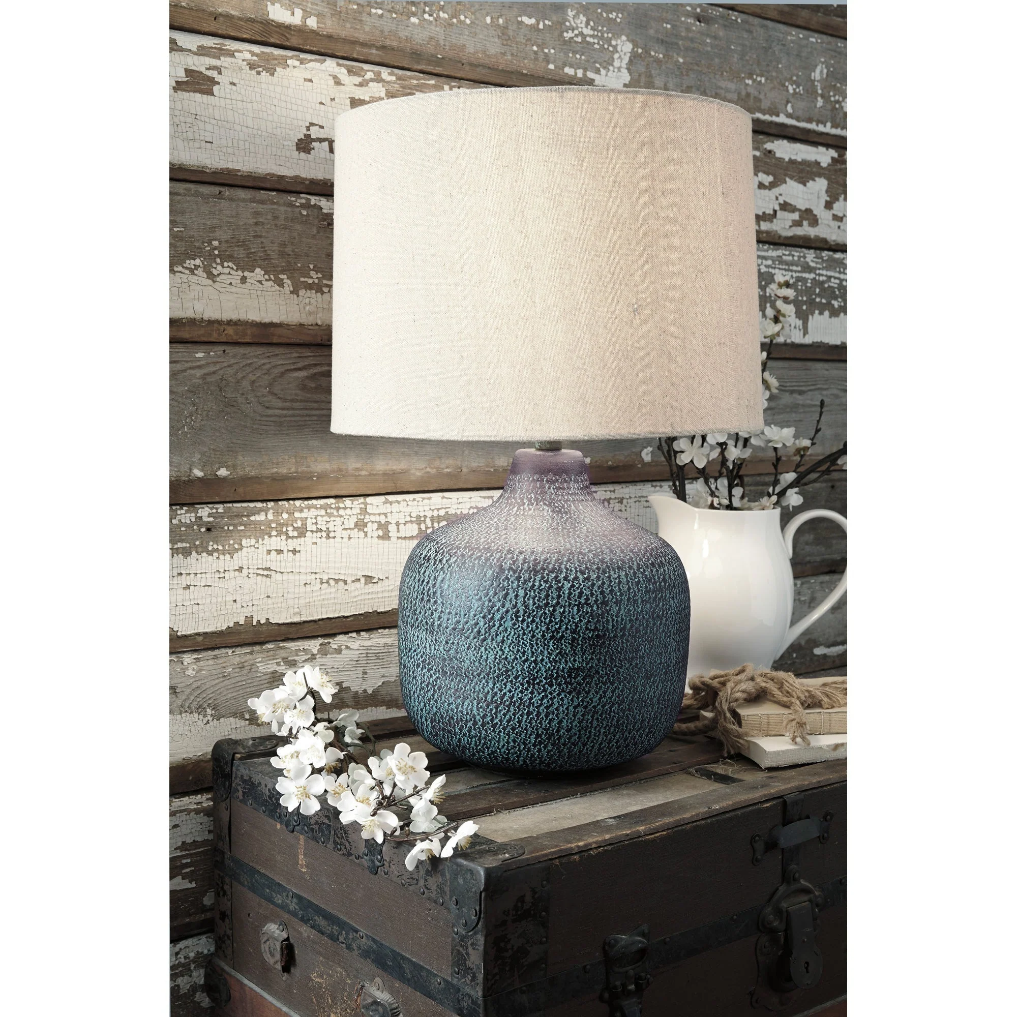 Malthace Table Lamp - Image 2