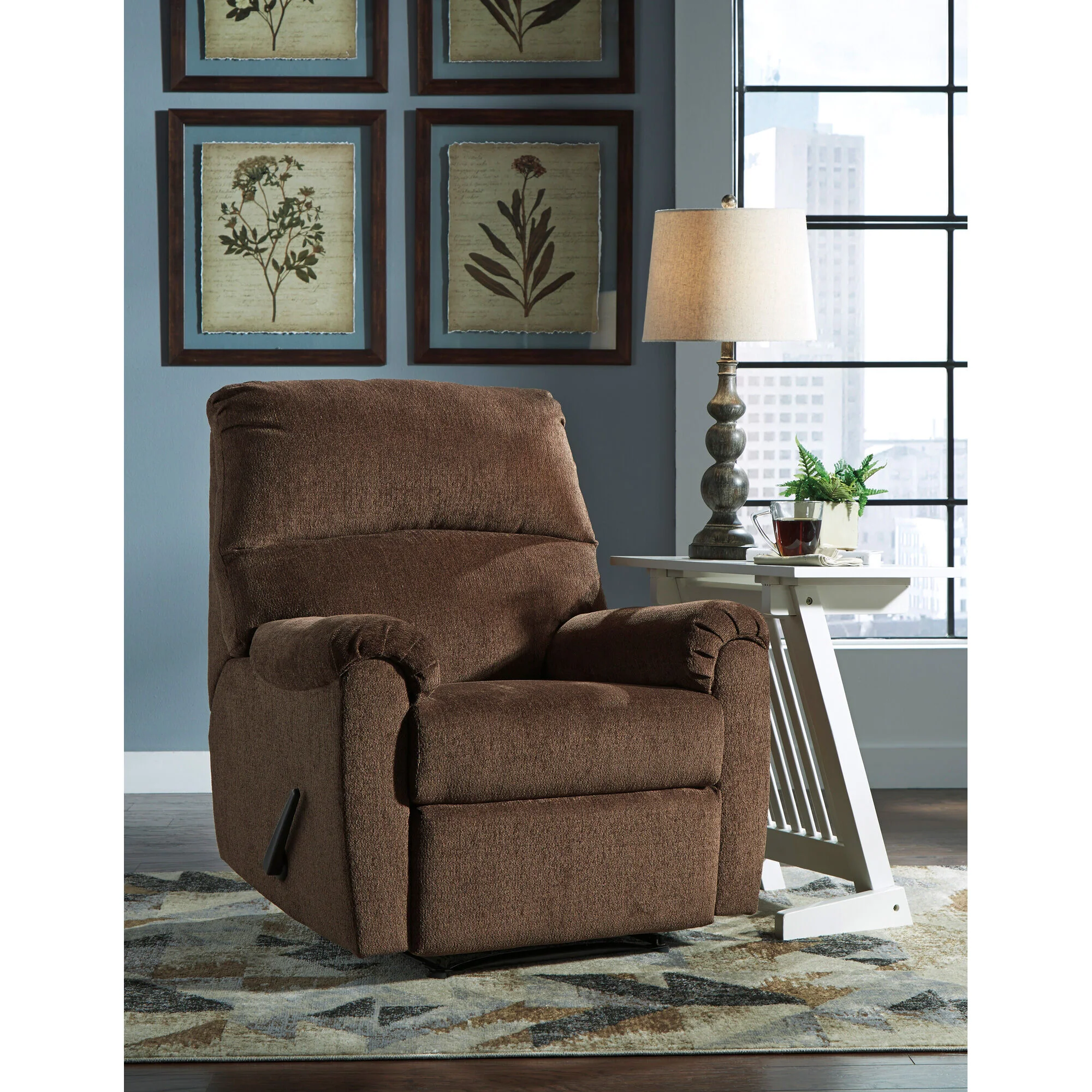 Nerviano Wall Hugging Recliner - Image 3