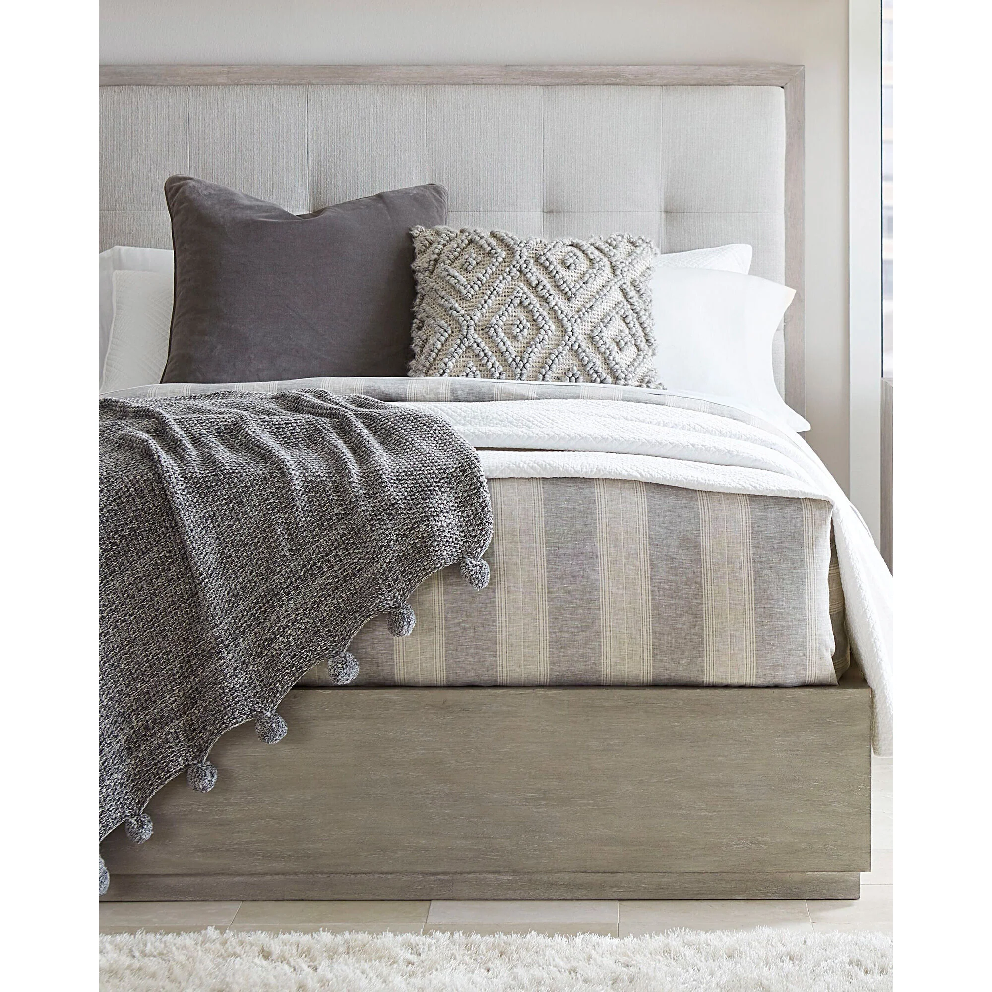 Oxford Panel Bed - Image 15