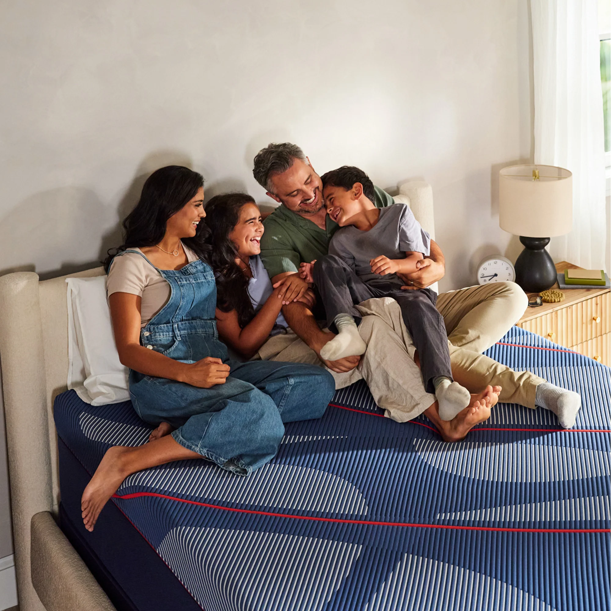 Sealy Posturepedic Elite Albany II Medium Hybrid Mattress - Image 36