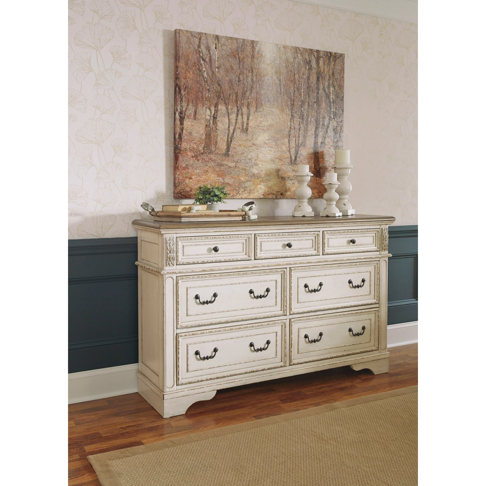 Realyn 7 Drawer Dresser - Image 2