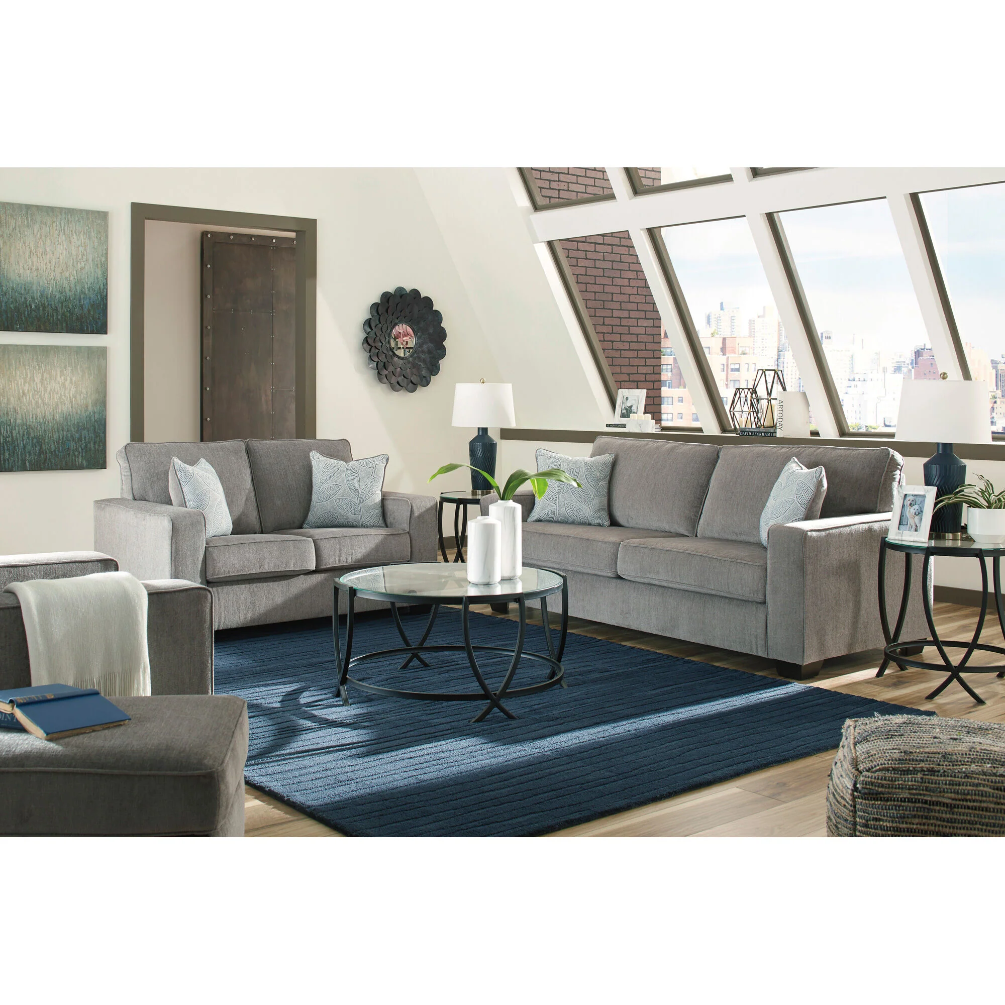 Riles Loveseat - Image 3