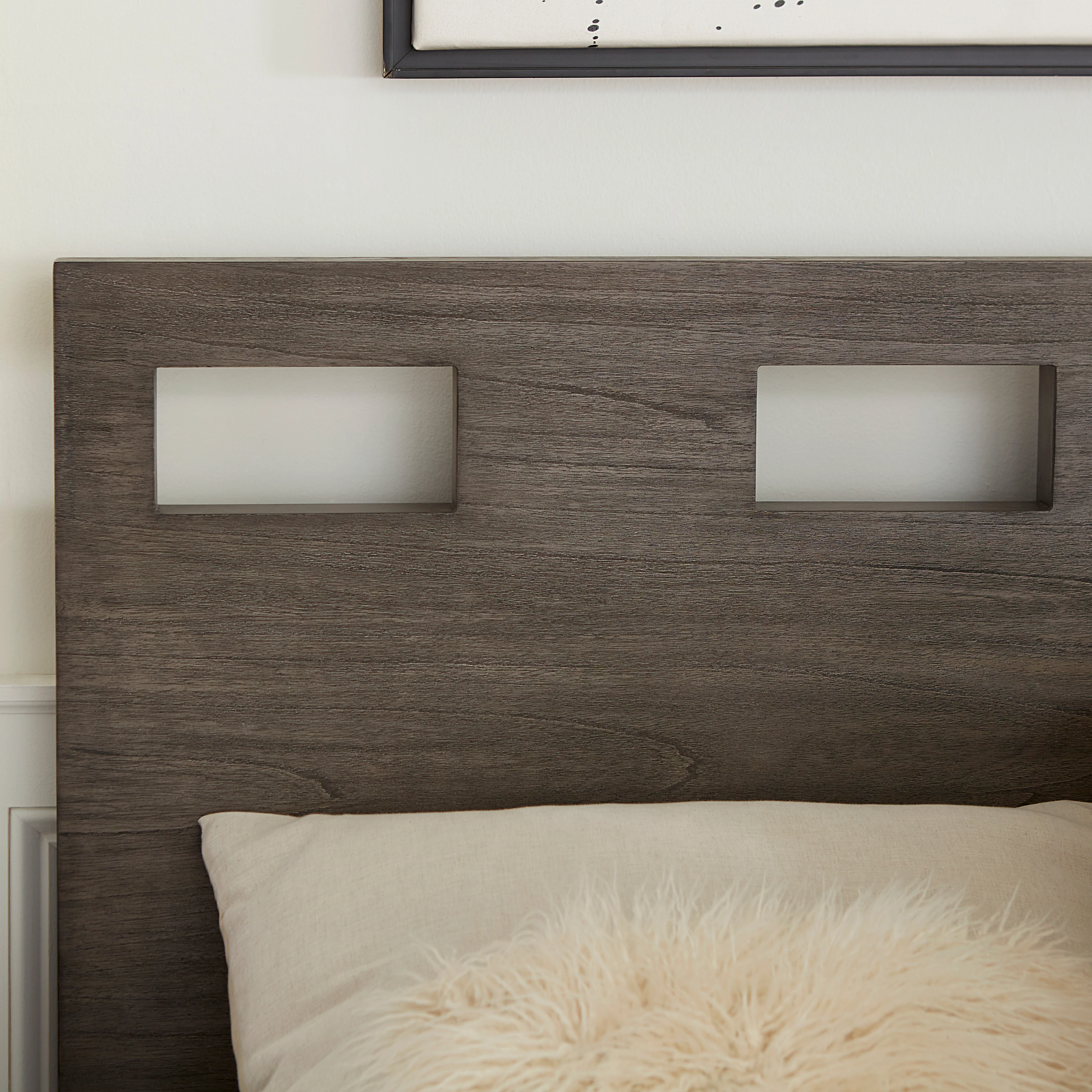 Riva Platform 4 Piece Room Group - Image 3