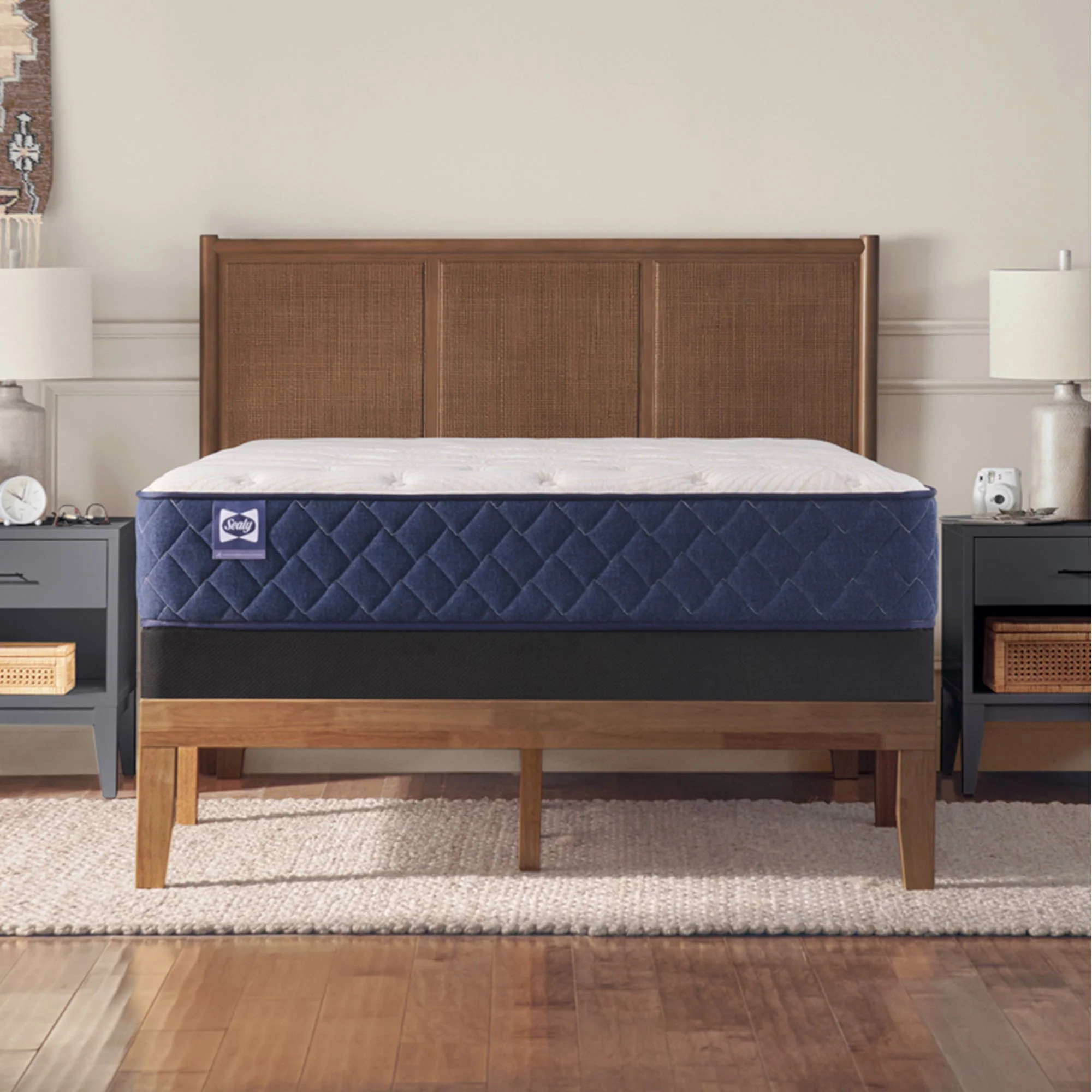 Sealy Safa Park Firm Mattress - Image 50