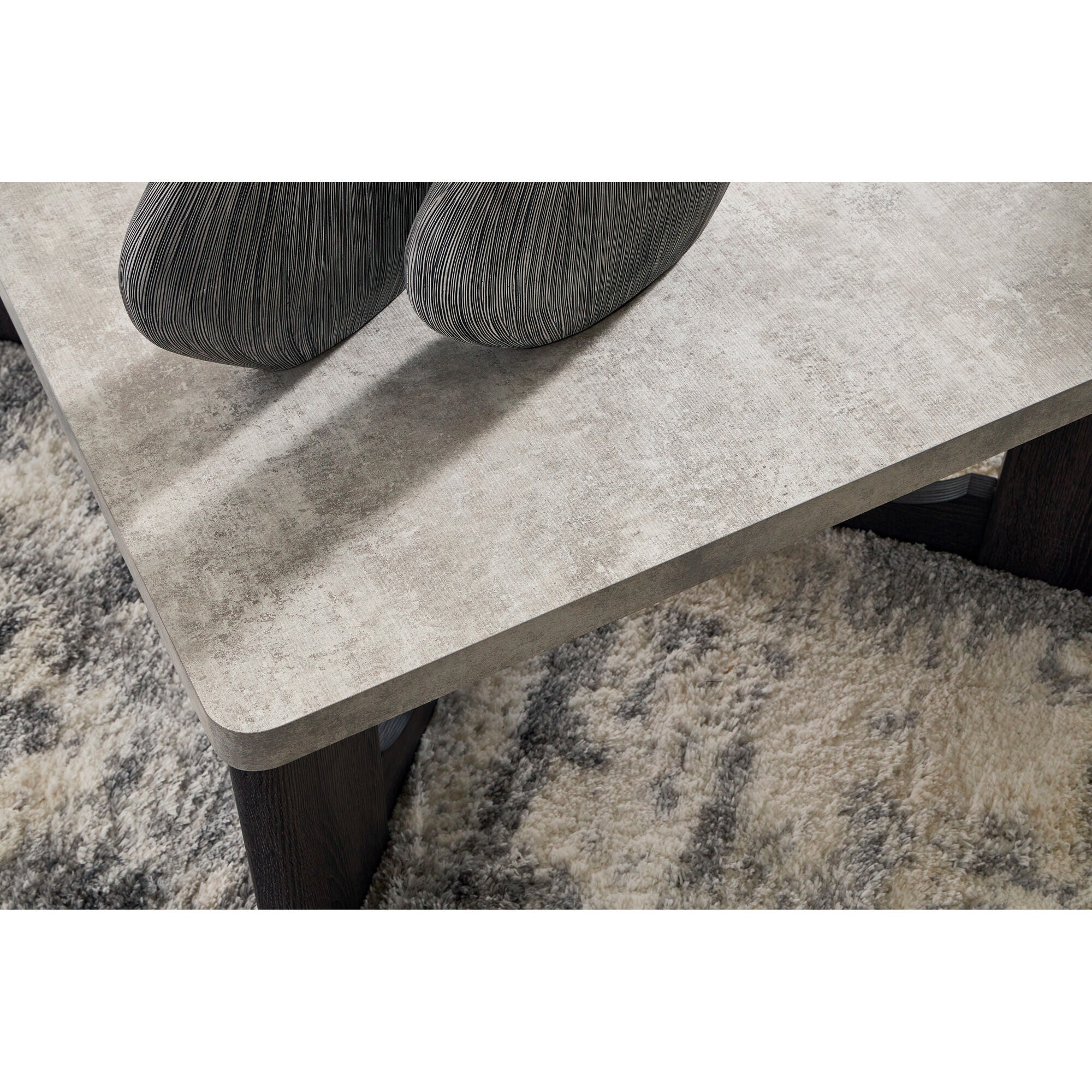 Sharstorm Set of 3 Tables - Image 4