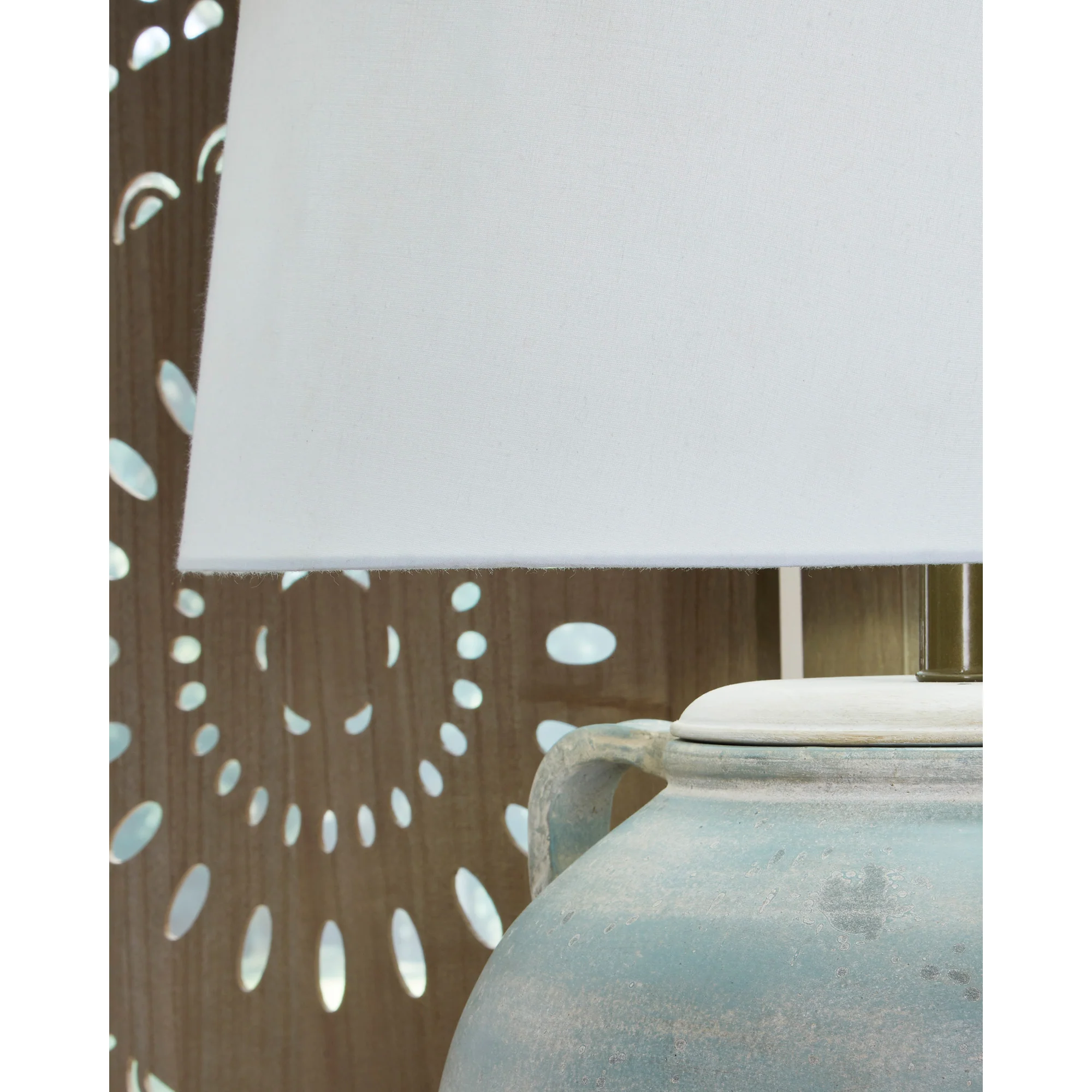 Shawburg Table Lamp - Image 4