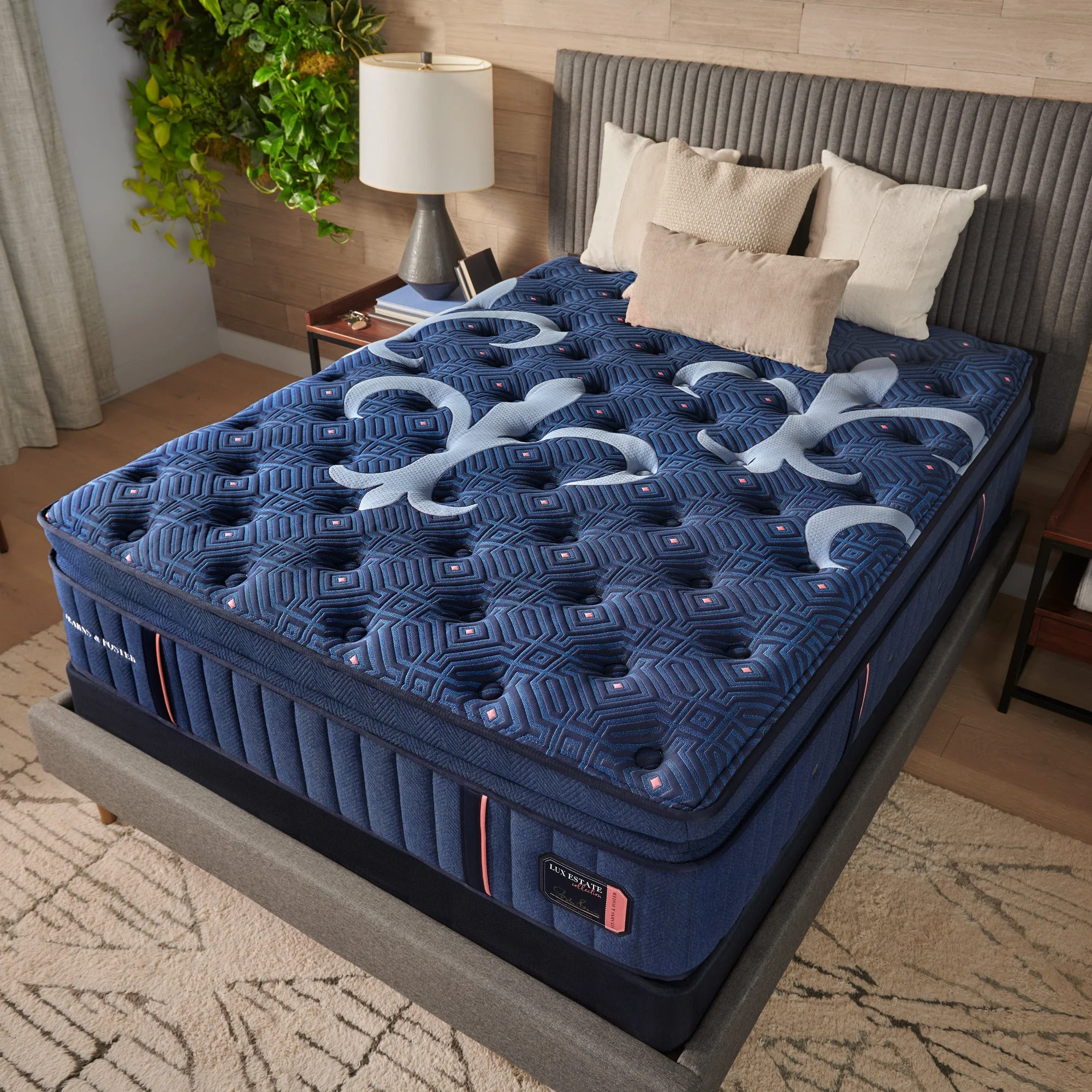 Stearns and Foster Lux Estate Elite Medium Pillowtop Mattress - Image 2