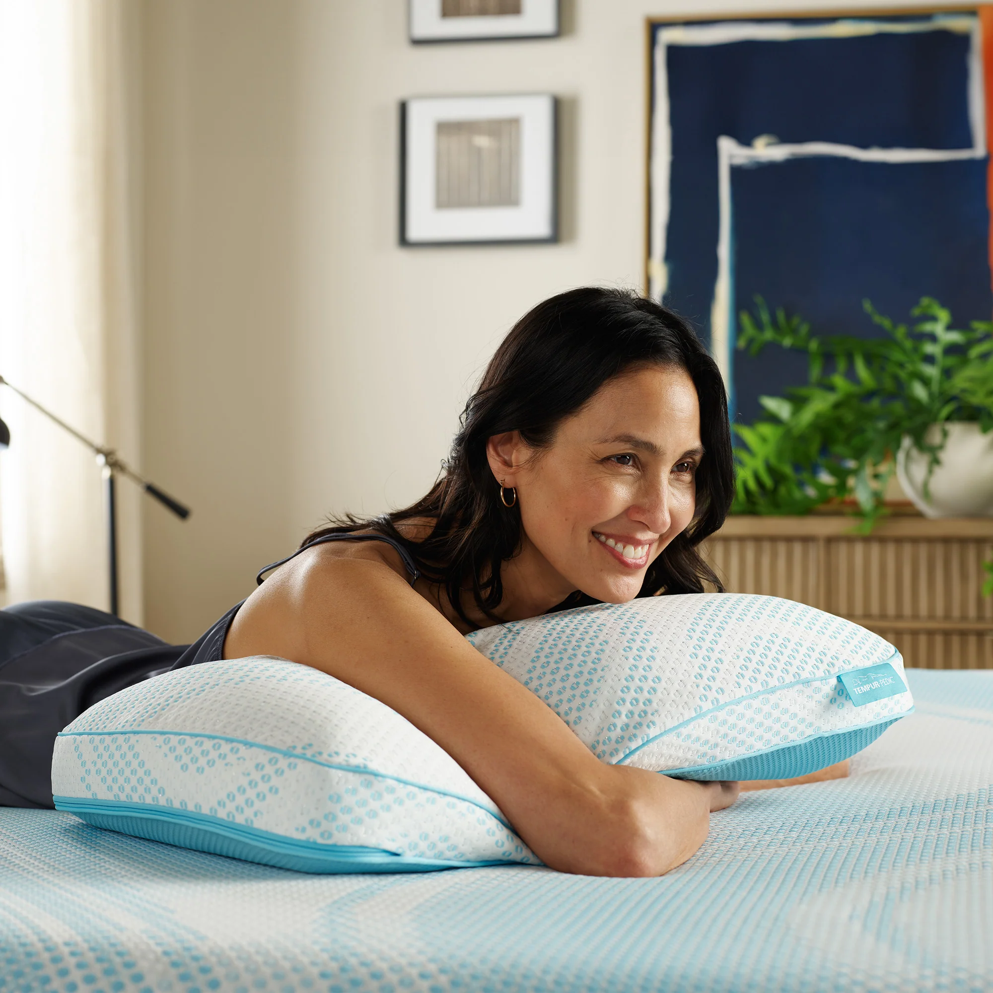Tempur-Pedic Breeze ProHi 2 Pillow - Image 5