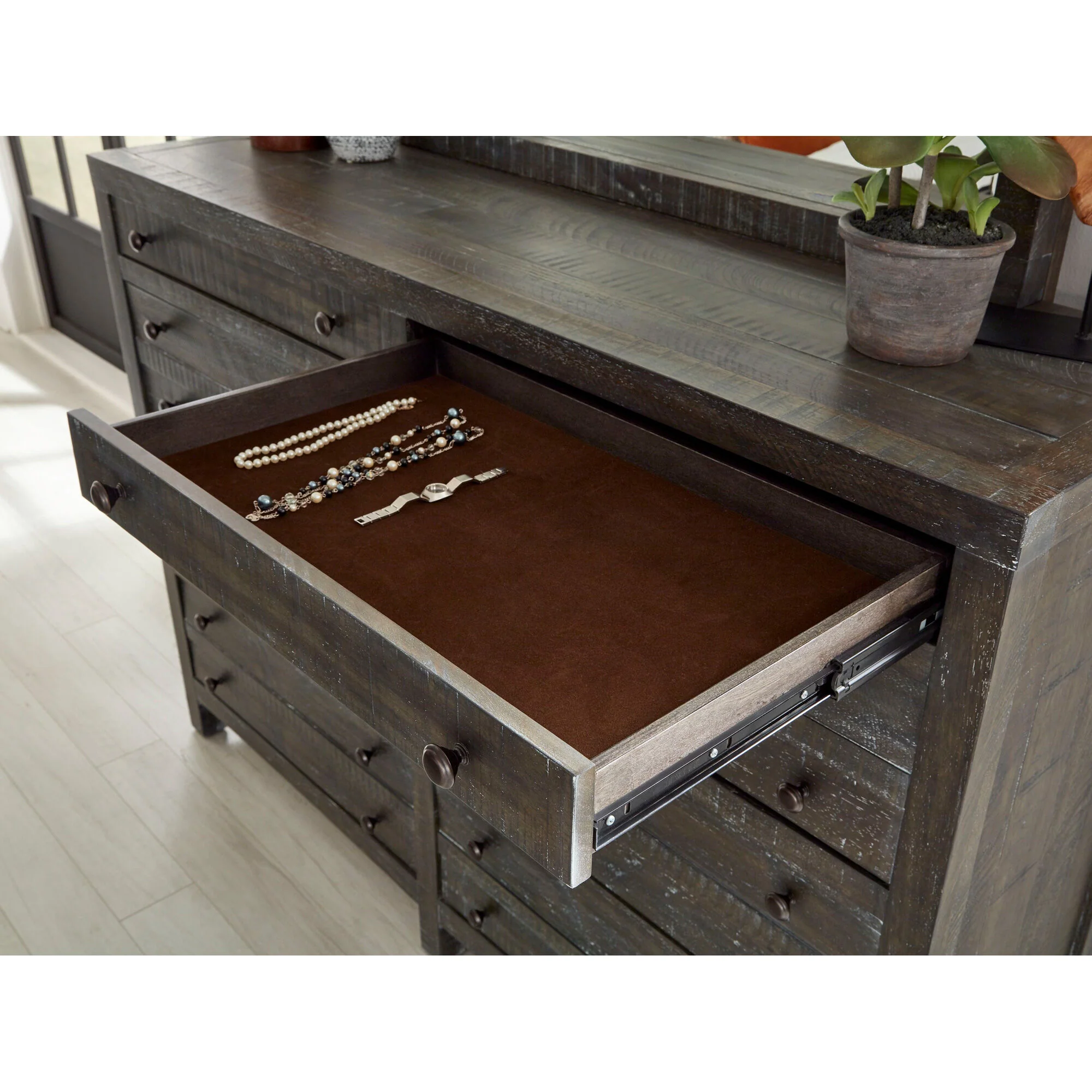 Townsend Dresser - Image 6