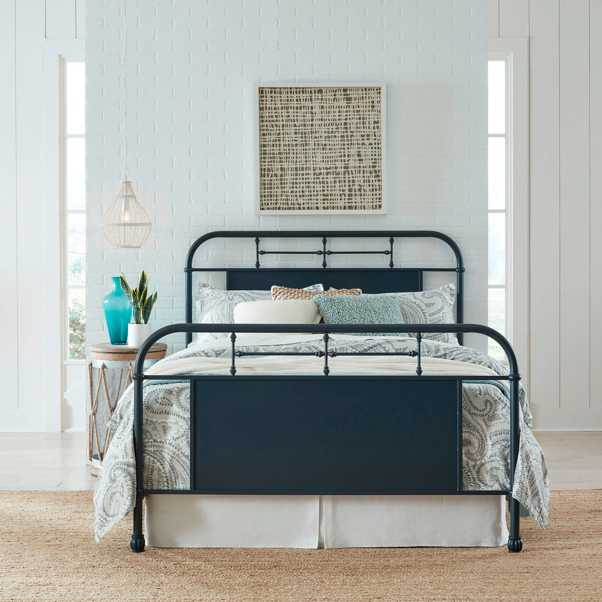 Vintage Bed - Image 80
