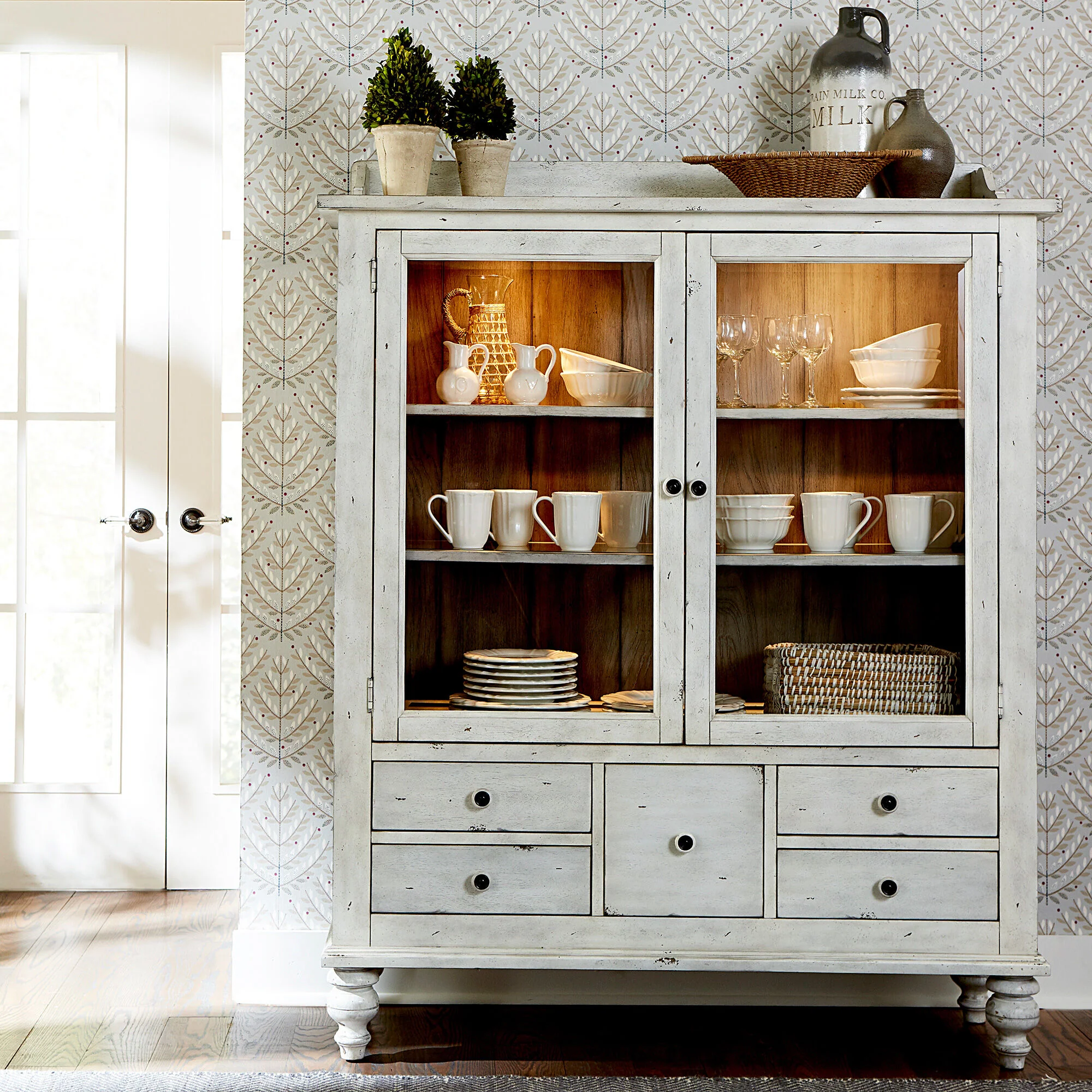 Whitney Display Cabinet - Image 4